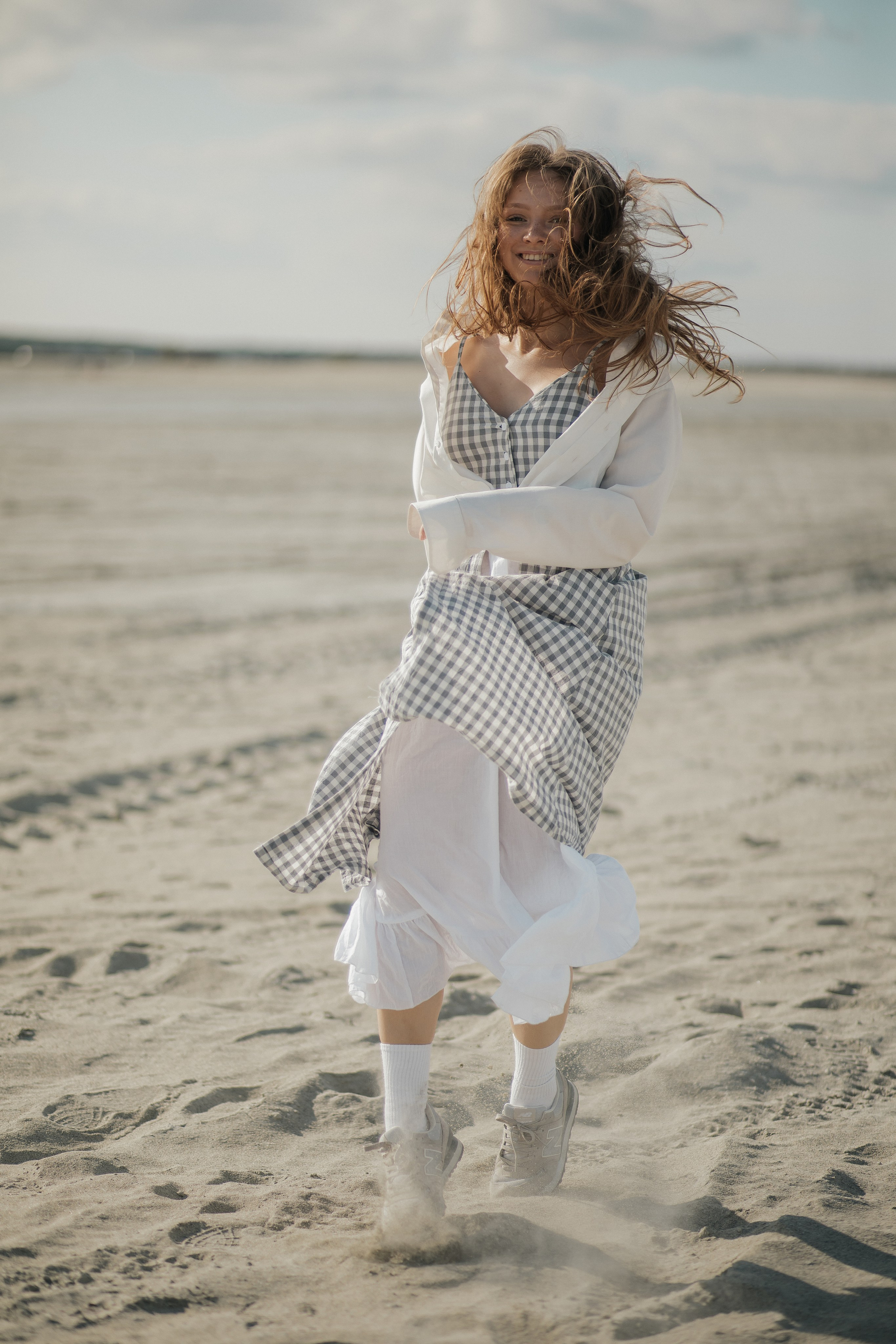 Семейная фотосессия в песках. Свадебный и семейный фотограф Ибрагимова Мария из Екатеринбурга