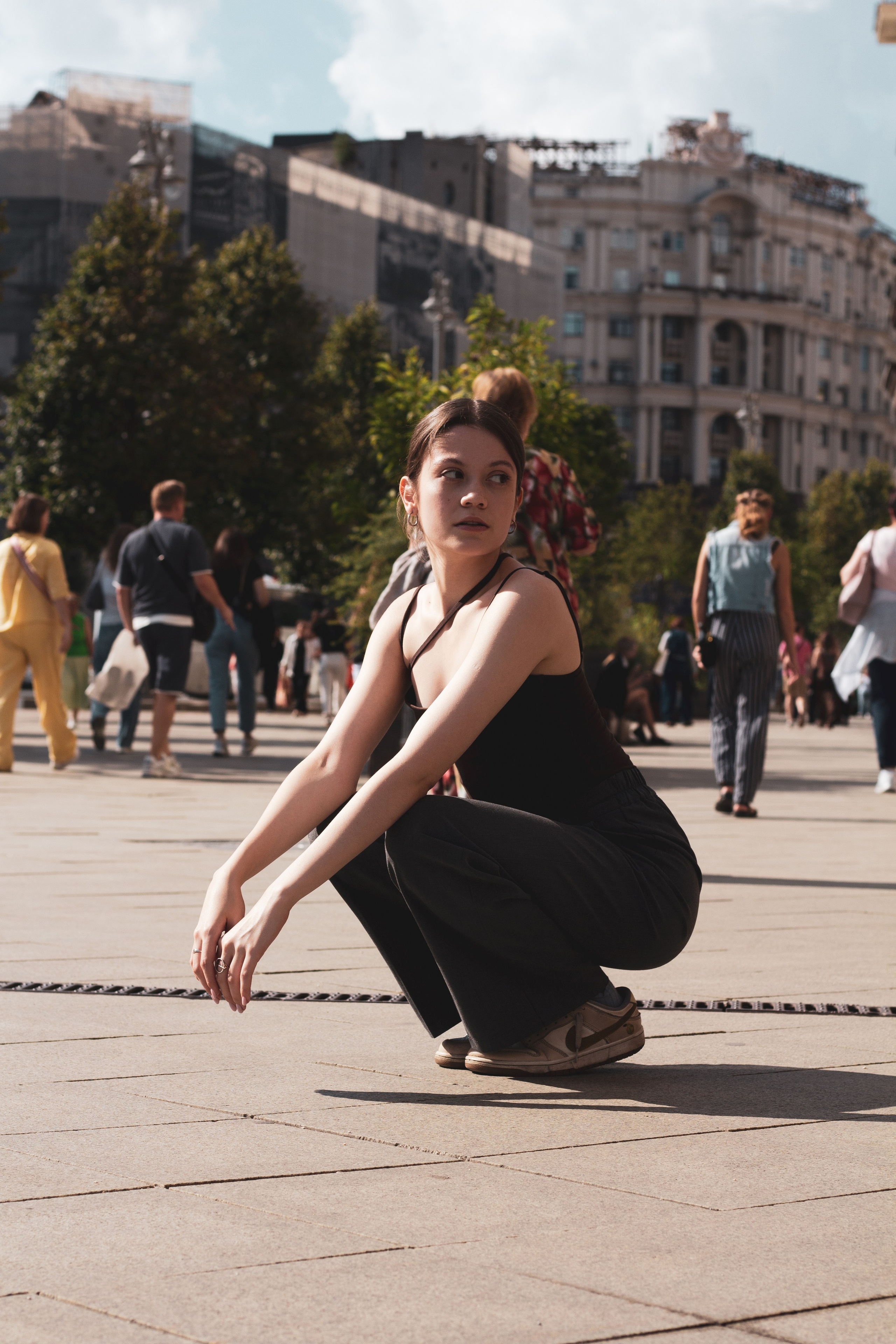 Уличная съемка — Виктория. Портретный фотограф в Орле. Готовые фото за 3 дня! Помощь в позировании. Советы по организации