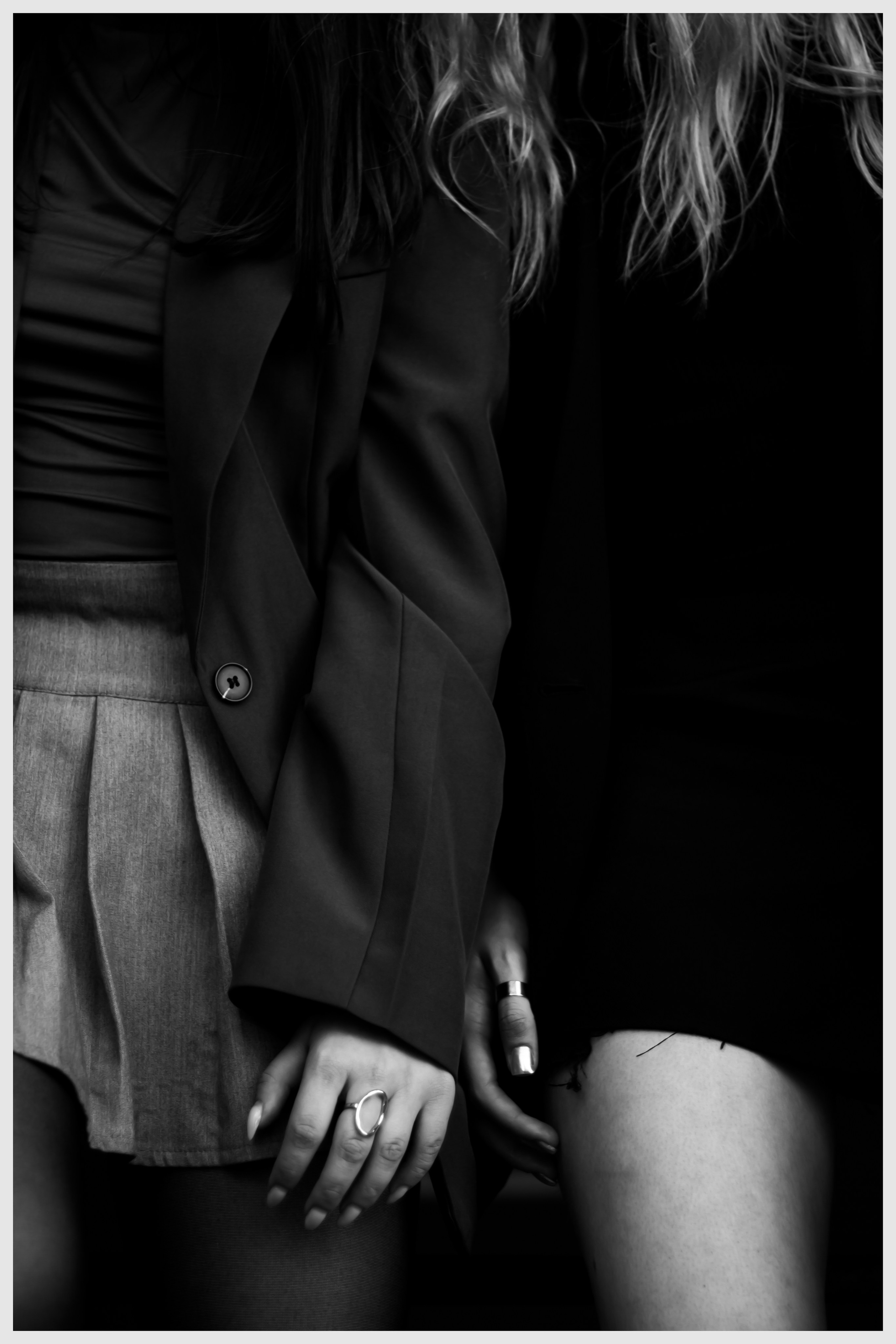 Уличная съемка — Стефани и Валерия. Портретный фотограф в Орле. Готовые фото за 3 дня! Помощь в позировании. Советы по организации