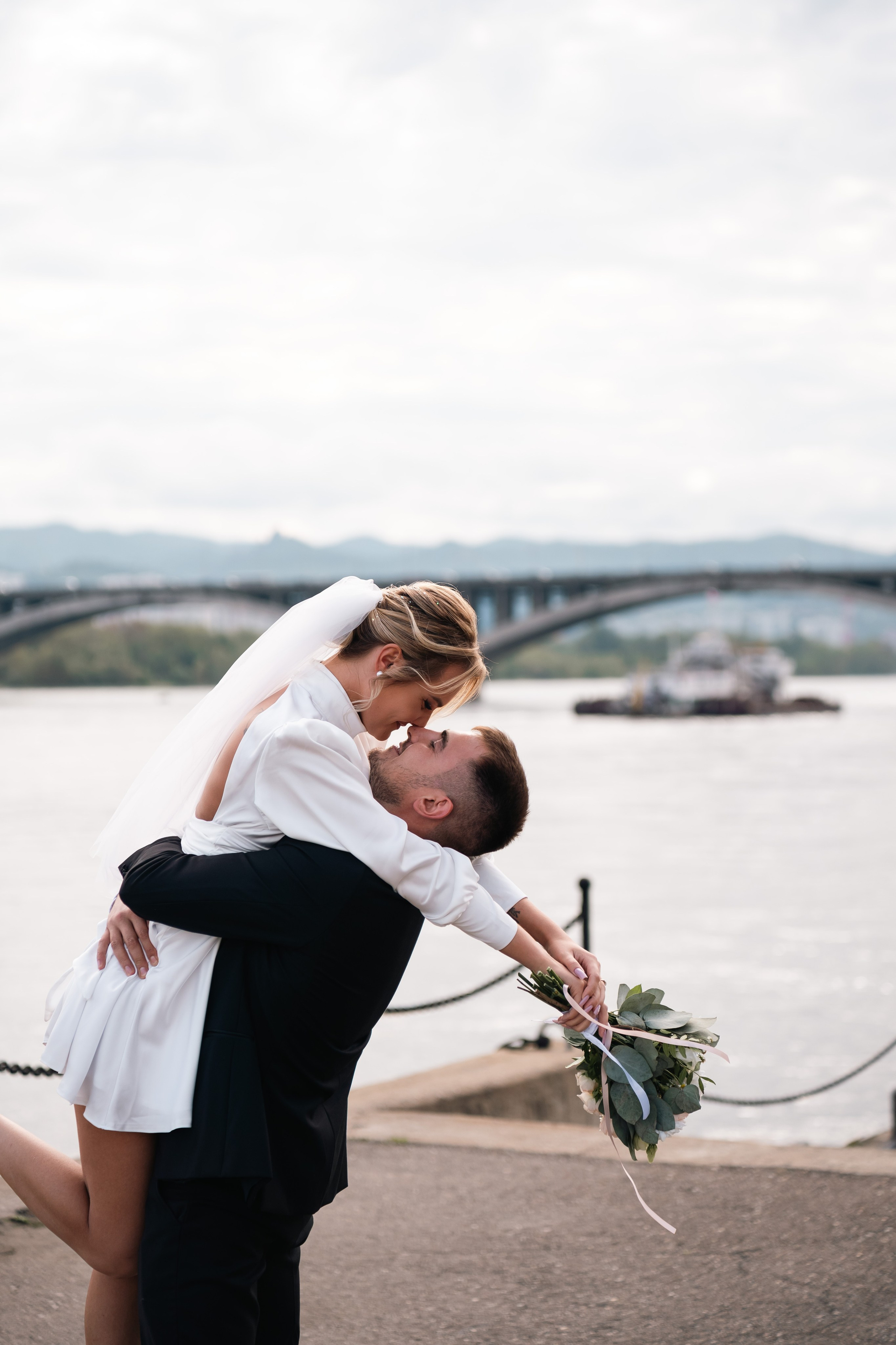 Илья и Валерия. Фотограф и видеограф Олег Игнатов | Свадьбы, Love Story, реклама и корпоративы — Красноярск