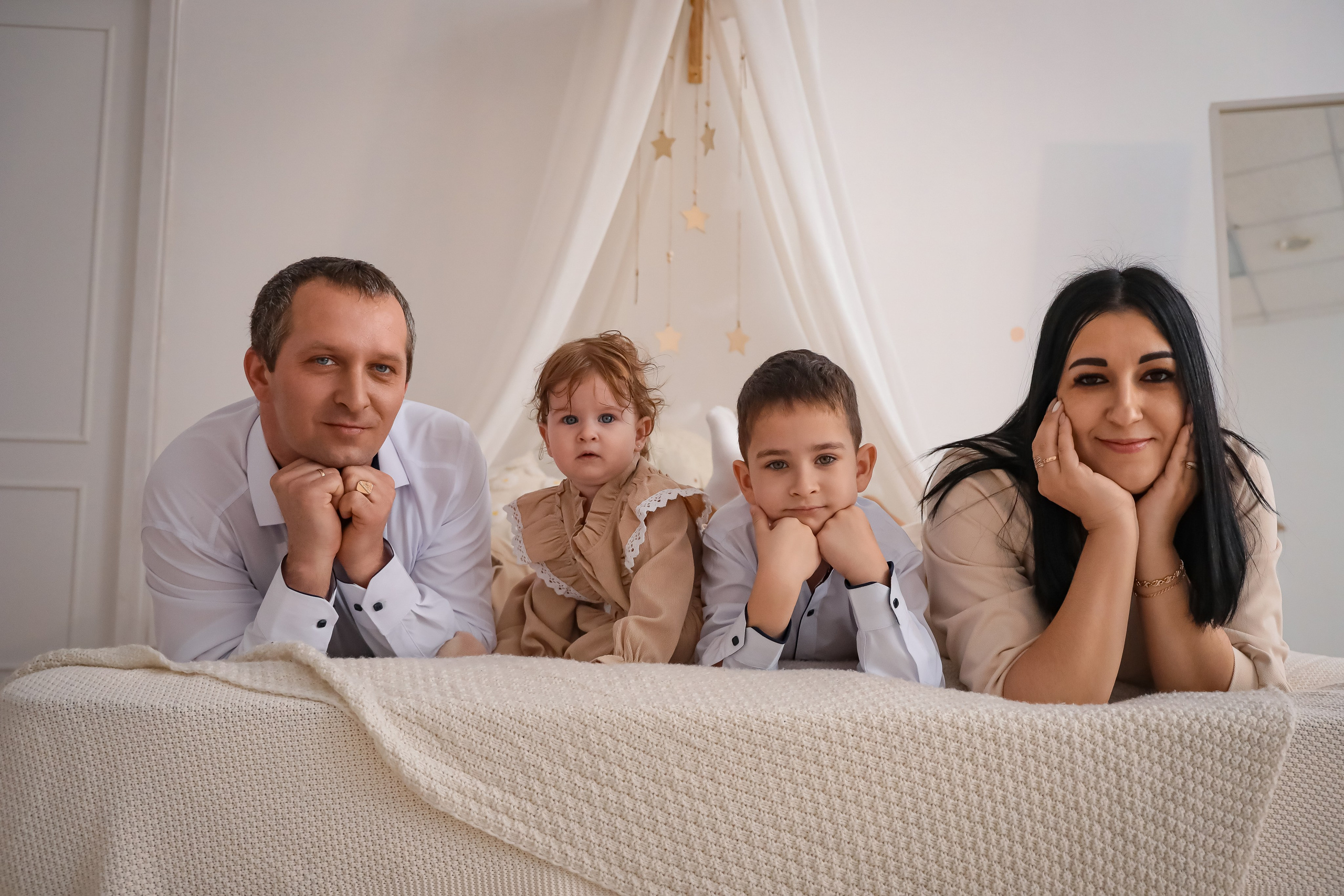 Арине 1 годик. Фотограф г. Хабаровск. Семейные и индивидуальные съёмки