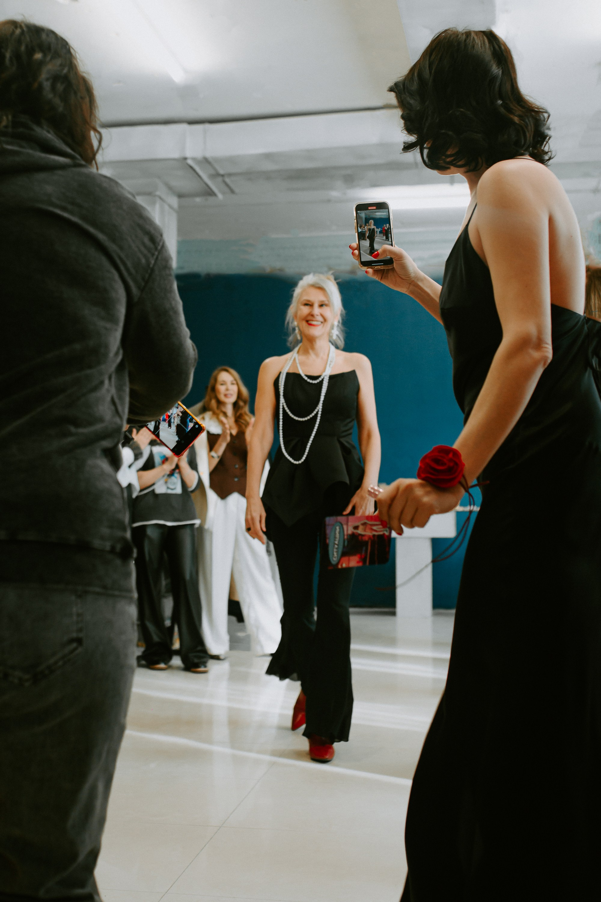 8 марта в ЦДС. Вечер Ольги Любимовой. Фотограф в Челябинске Ополихина Анна