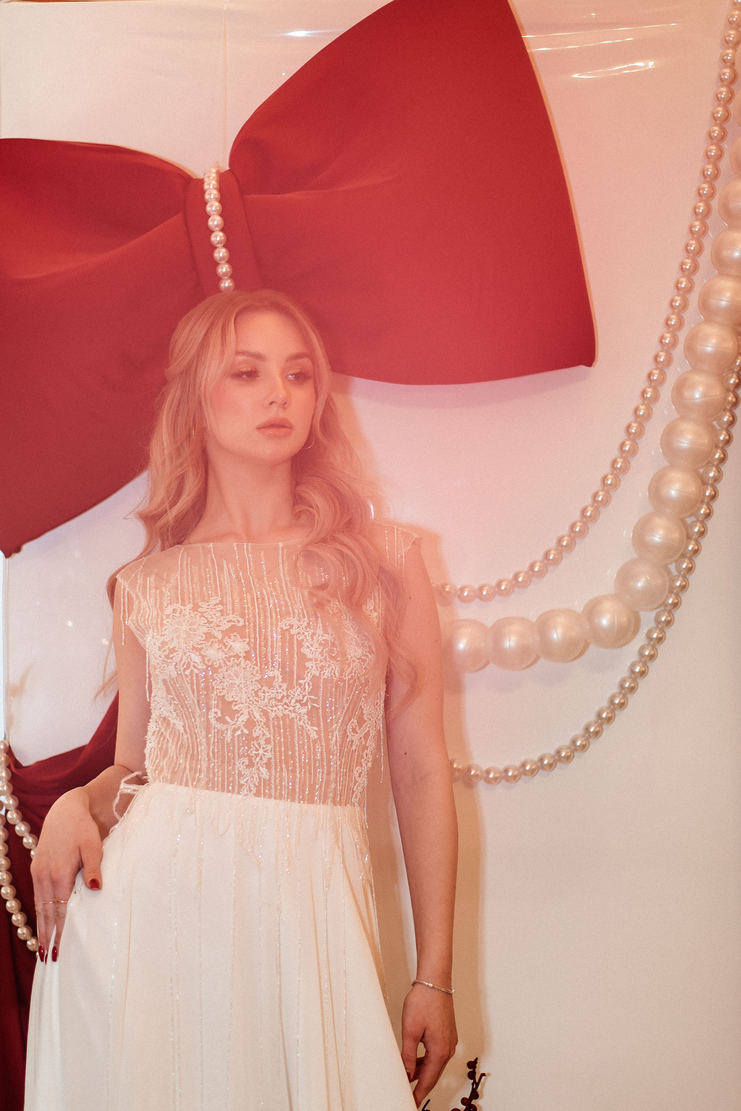 На фотозоне. Свадебный и портретный фотограф lifestyle