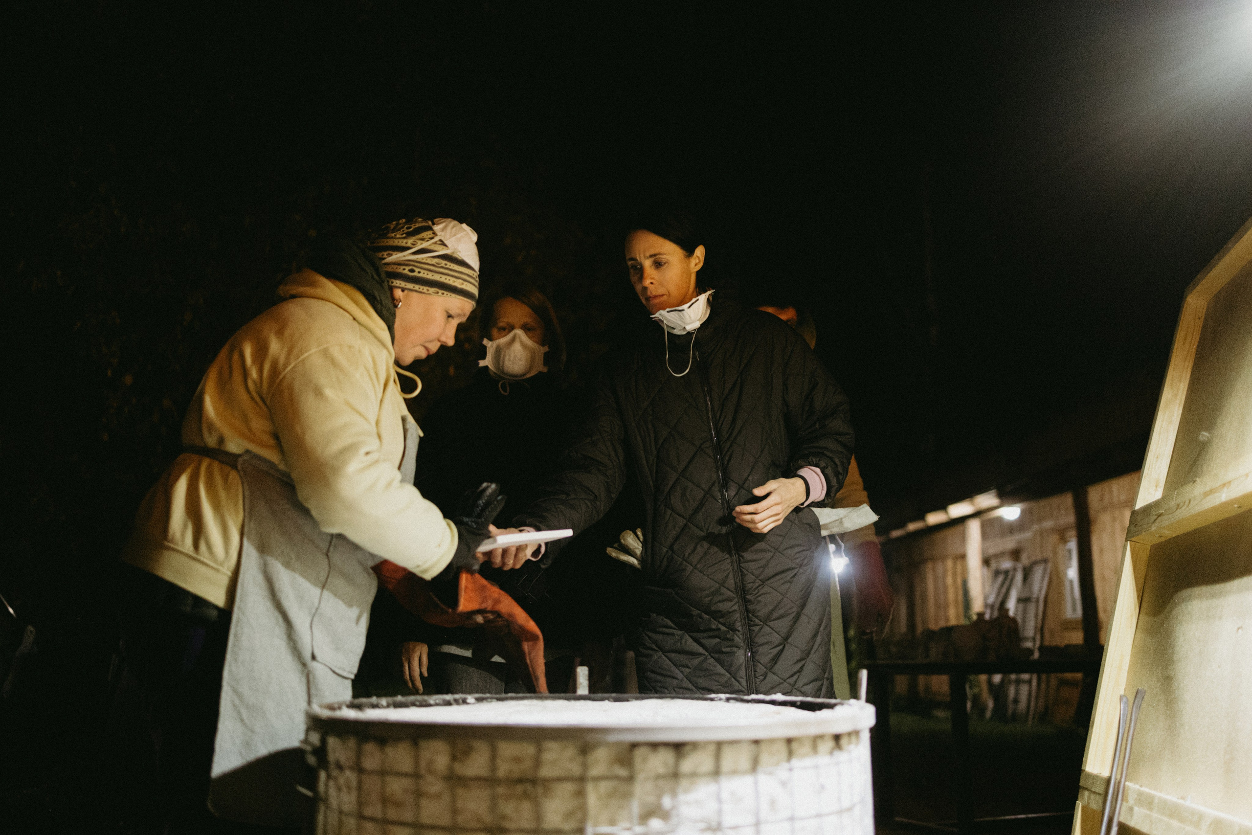 Новые земли. Про любовь