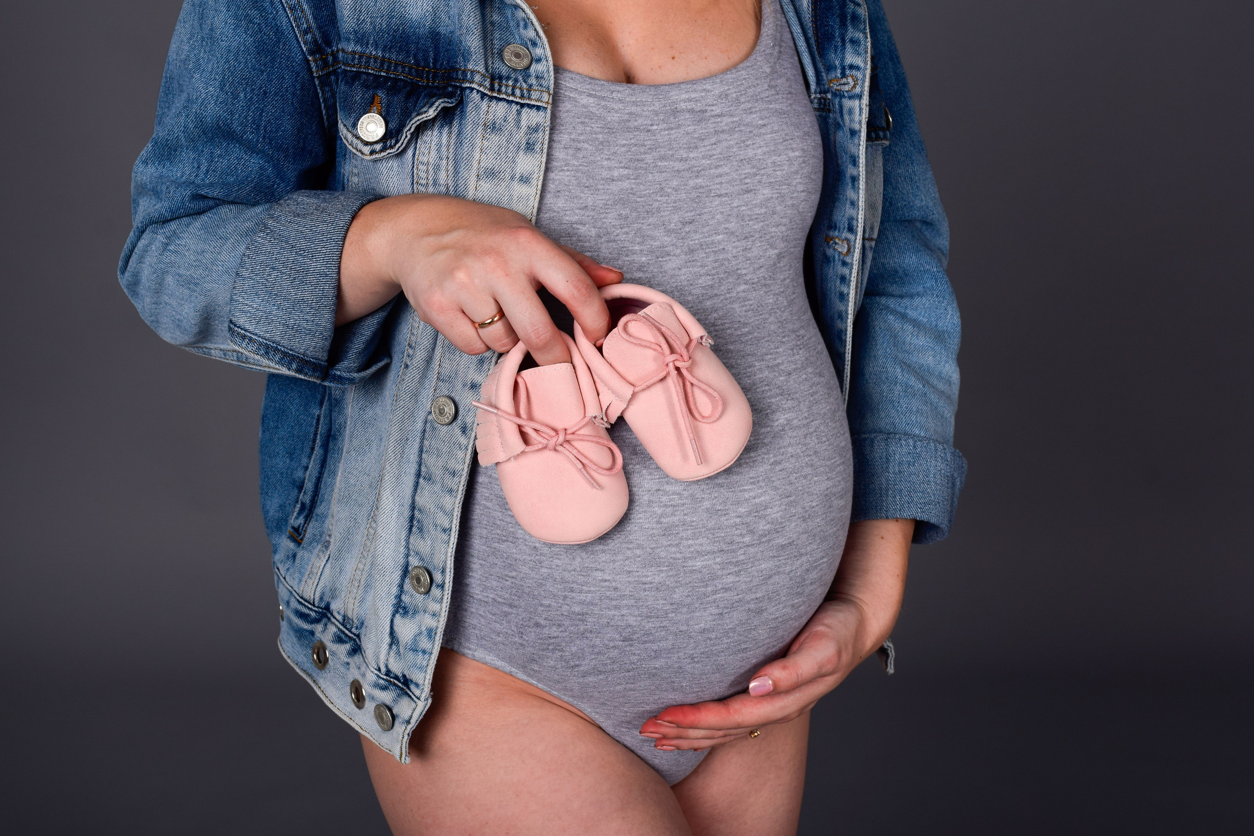Фотосессия беременности. Фотограф в Ялте Инна Найден. Детский и семейный фотограф