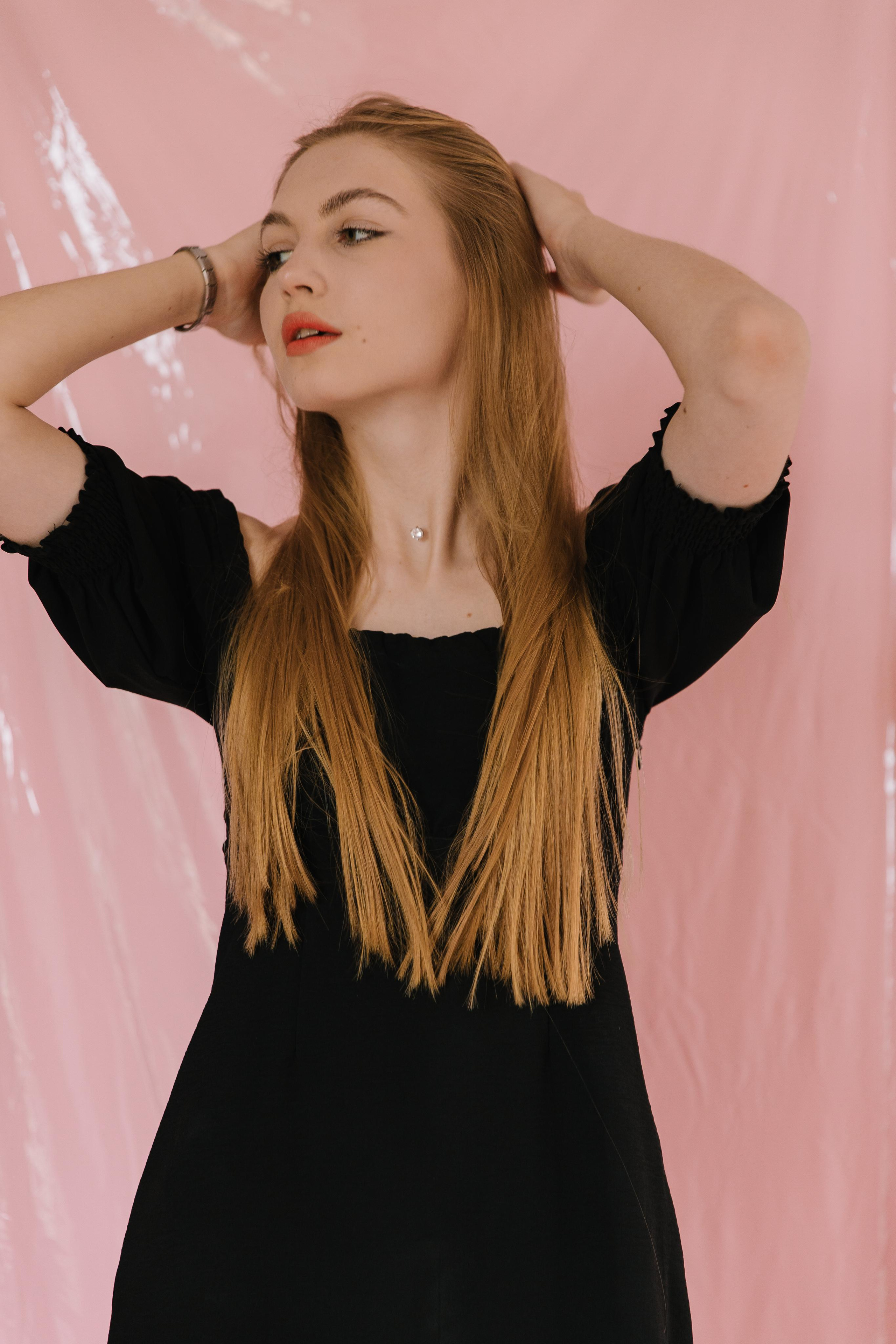 Юля. Главная