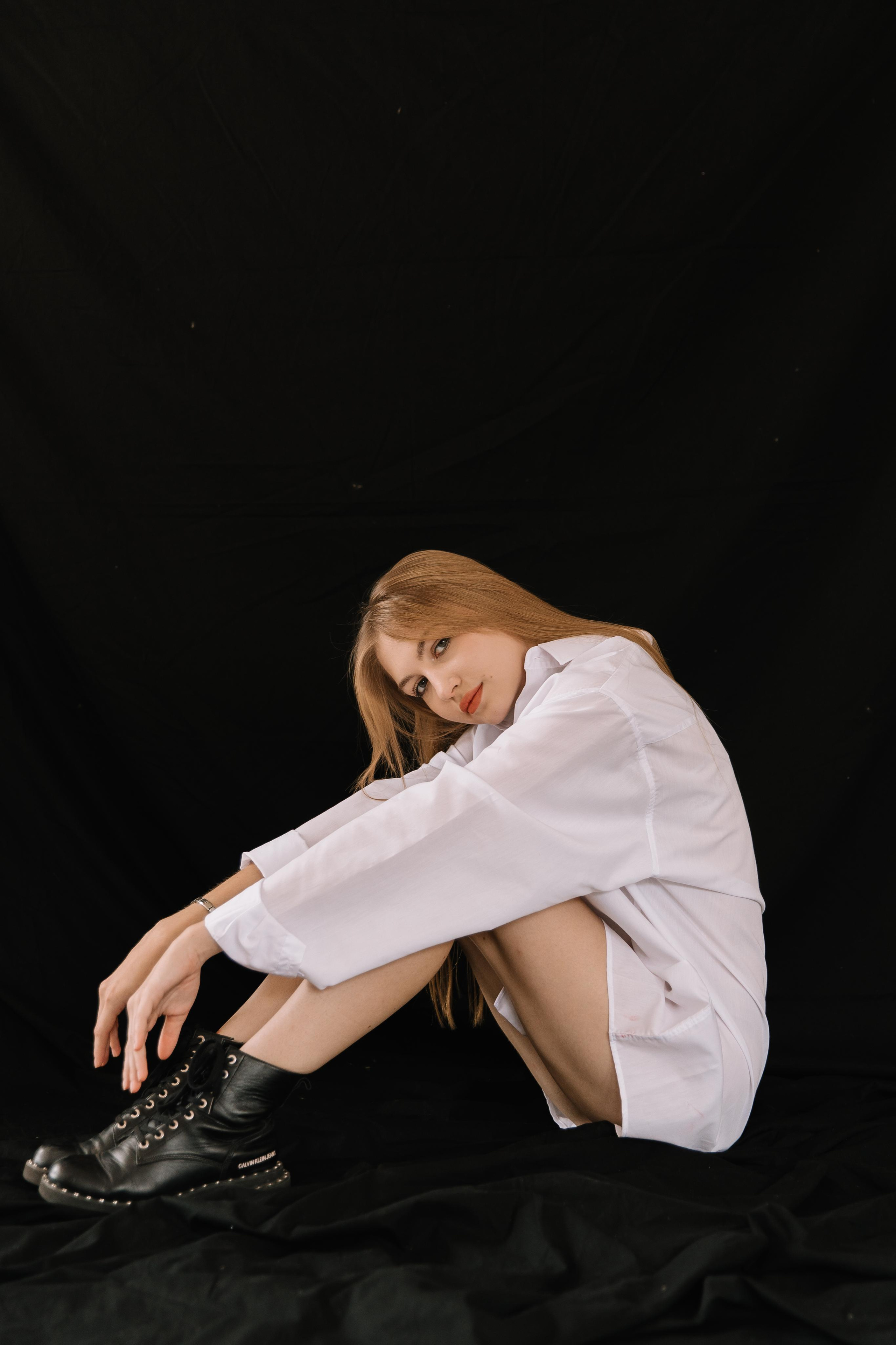 Юля. Главная