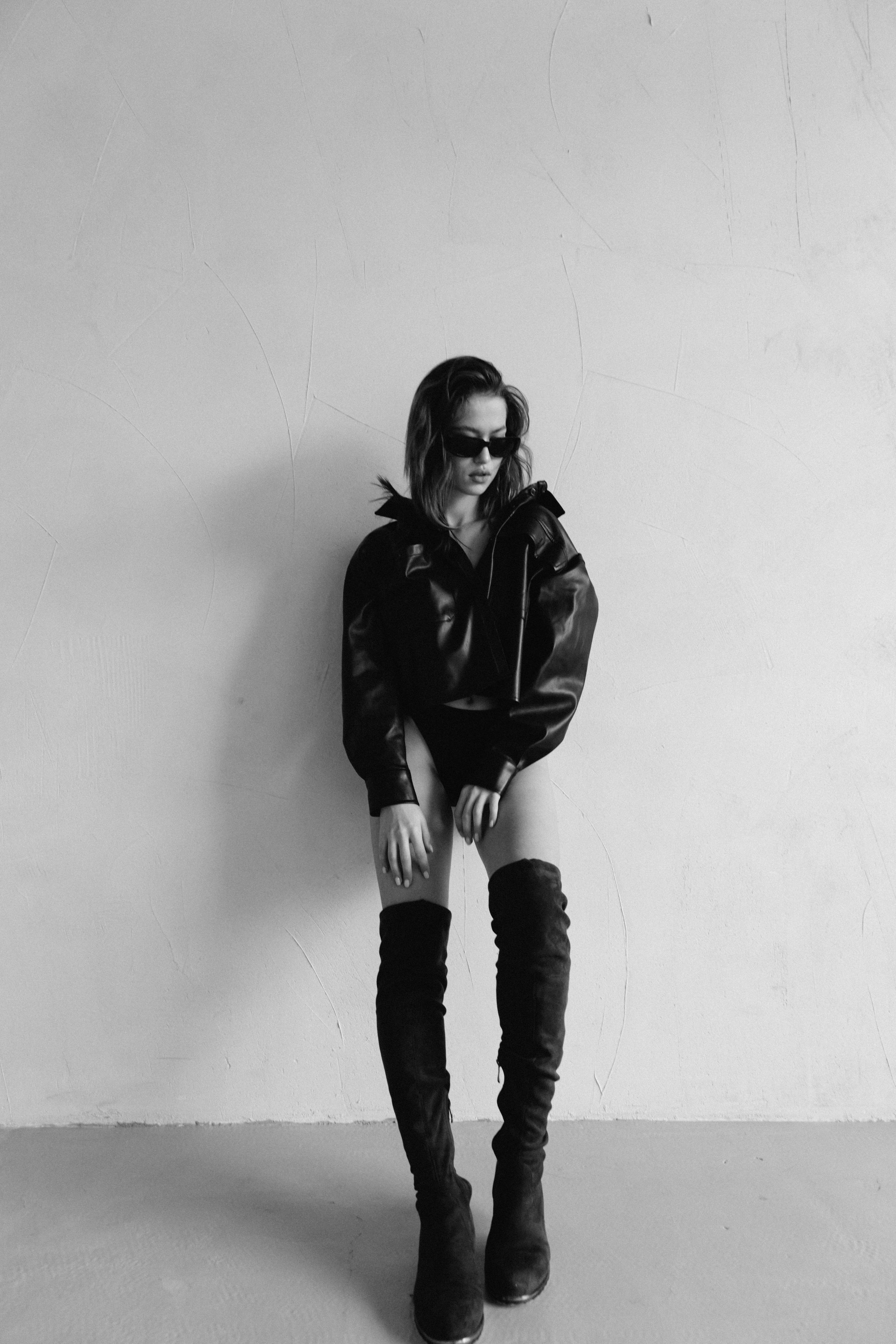 Ди. Главная