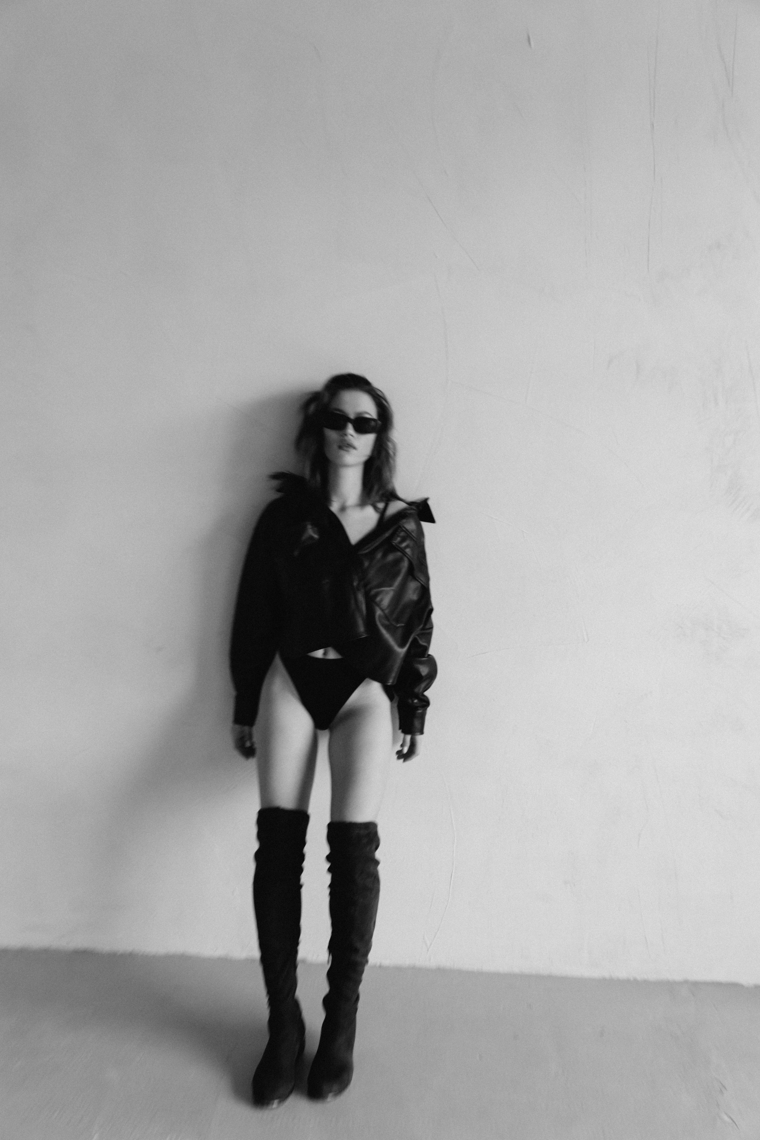 Ди. Главная