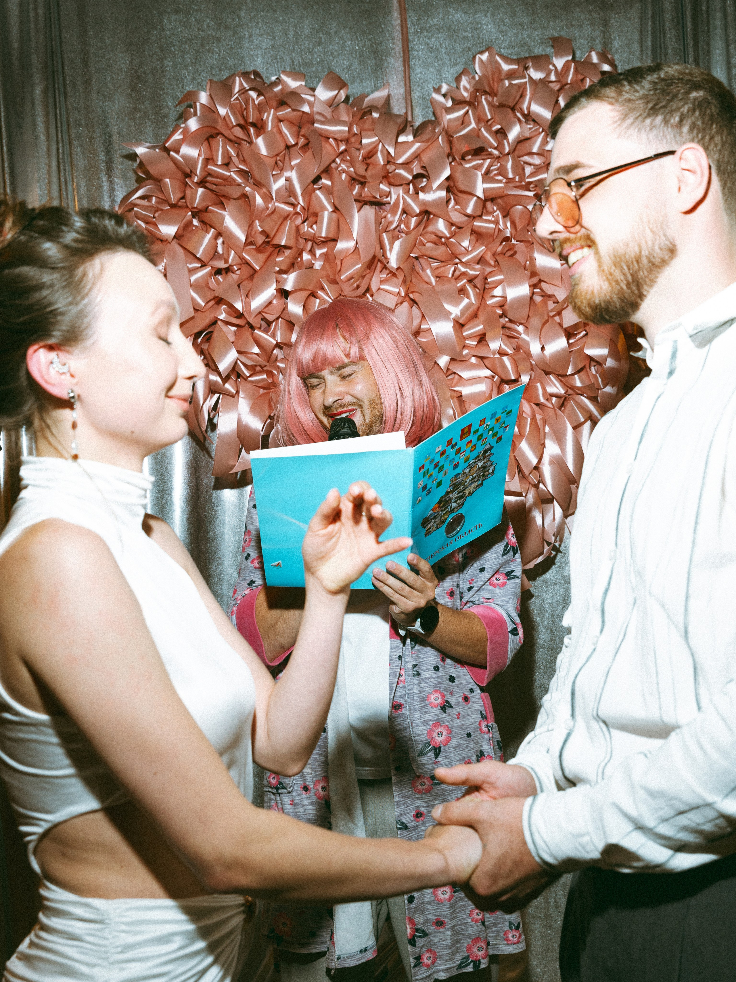 Танец нашей молодости. ANYWAY bar. Тверь. Свадебный фотограф | Тверь, Москва, СПб