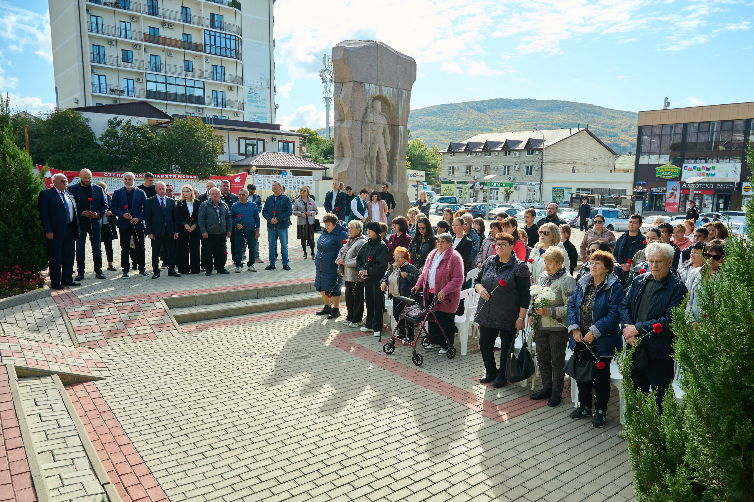 День памяти репрессированных. Жизнь курорта Кабардинка в фотографиях