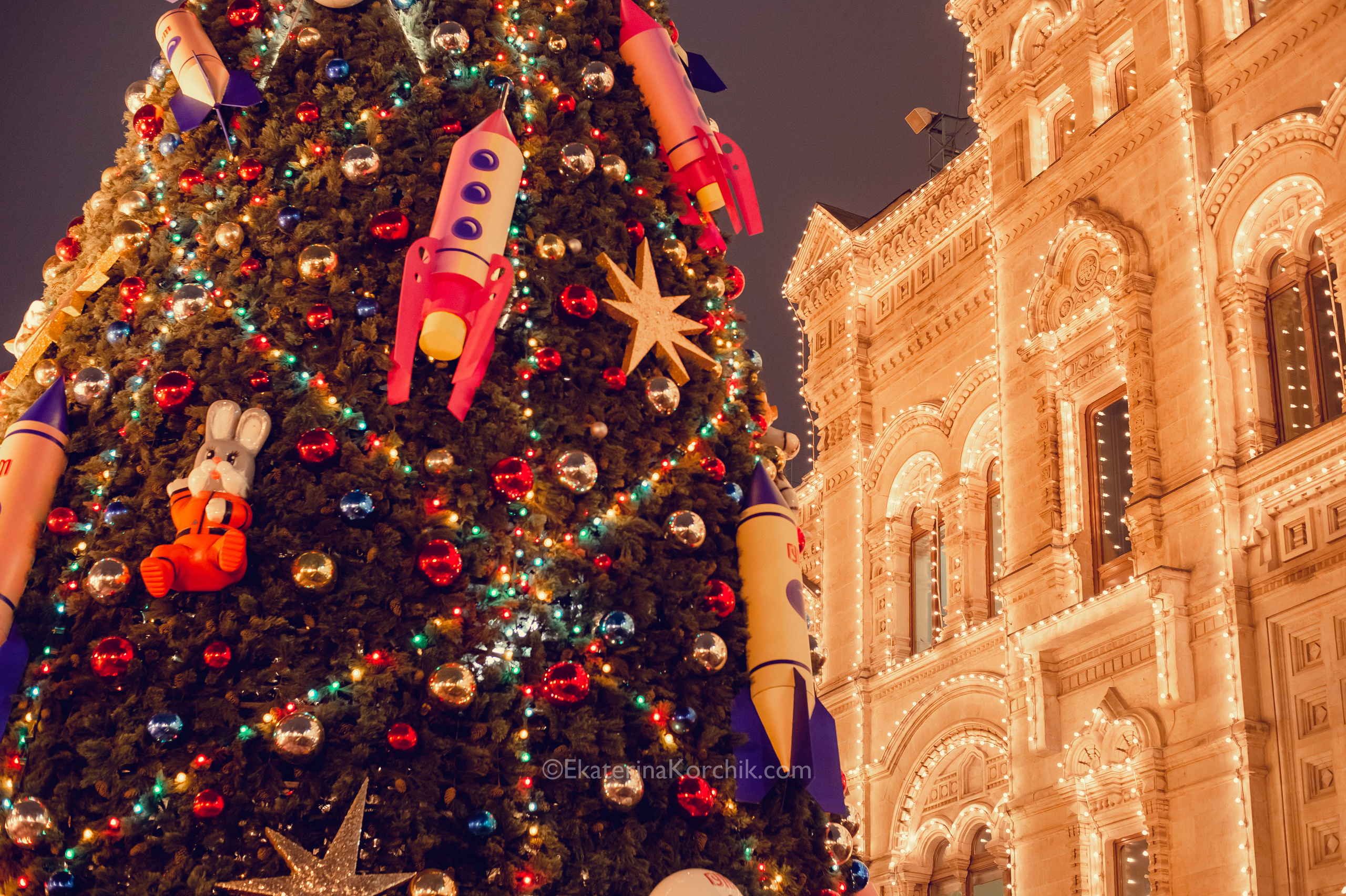 Ночная новогодняя Москва. Портретный фотограф в Москве, Московской области. Деловой портрет