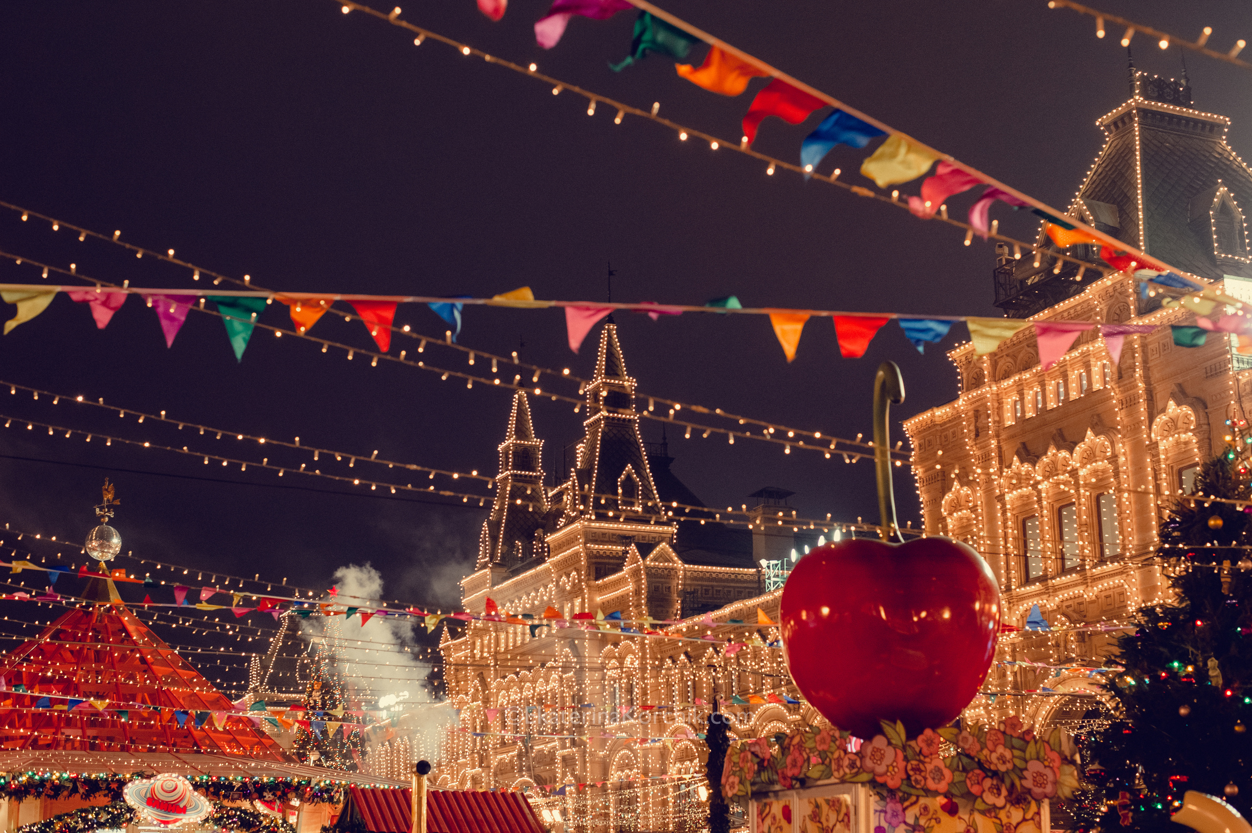 Ночная новогодняя Москва. Портретный фотограф в Москве, Московской области. Деловой портрет