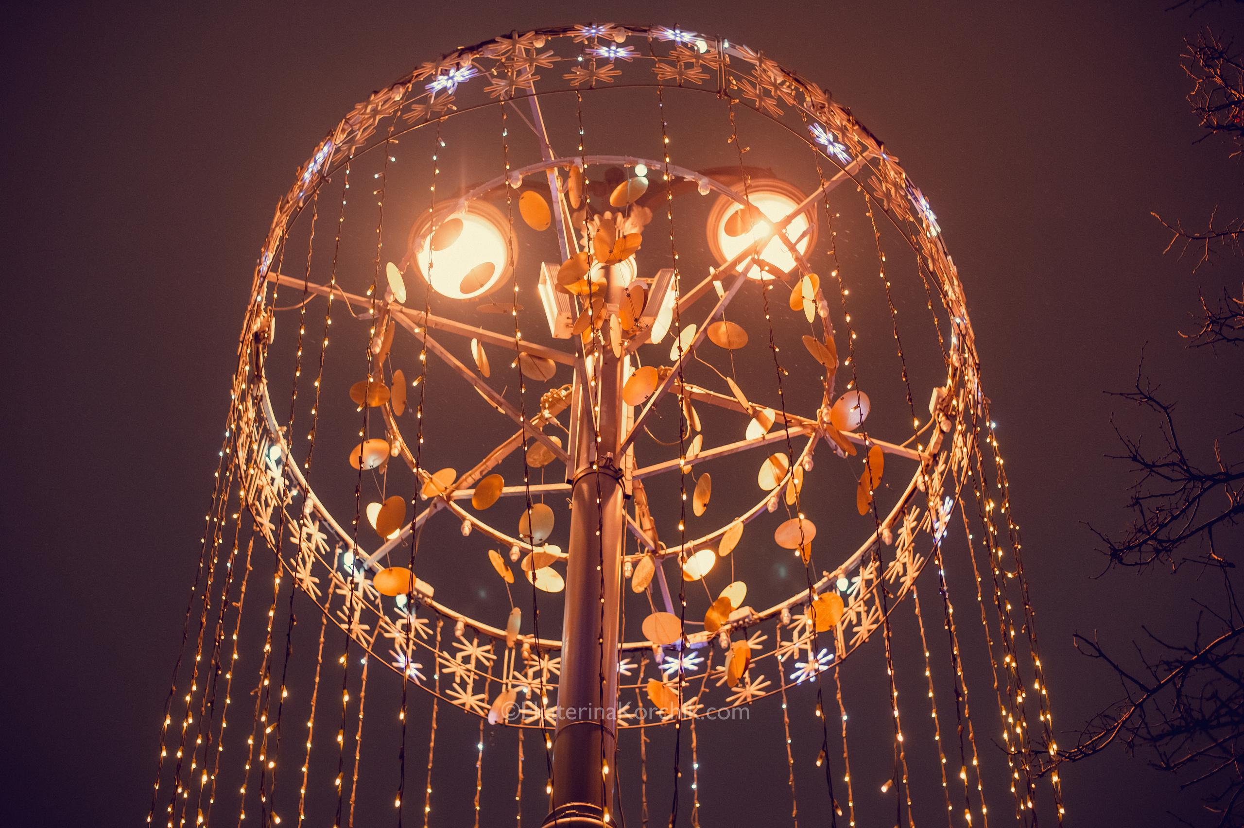 Ночная новогодняя Москва. Портретный фотограф в Москве, Московской области. Деловой портрет