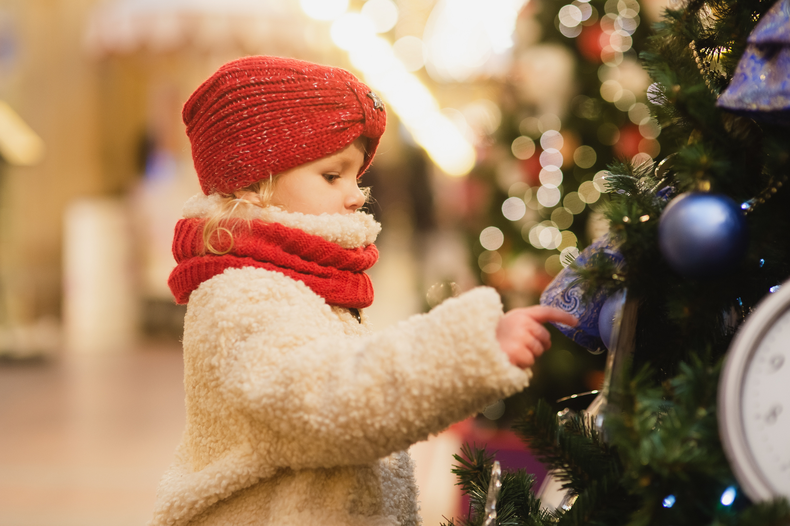 Новогодняя фотосессия на Красной площади для Екатерины и Игоря с детьми. Портретный фотограф в Москве, Московской области. Деловой портрет