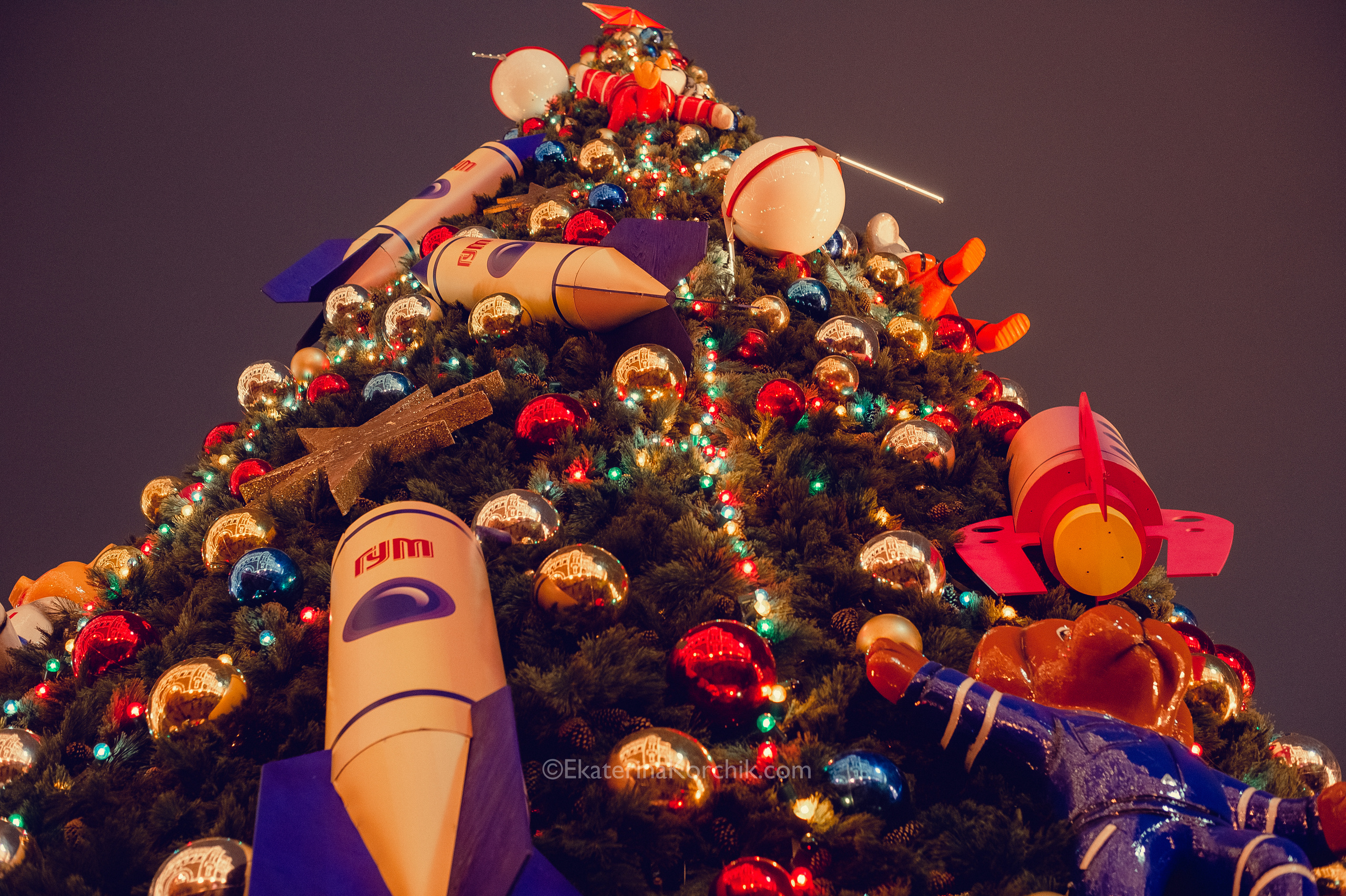 Ночная новогодняя Москва. Портретный фотограф в Москве, Московской области. Деловой портрет