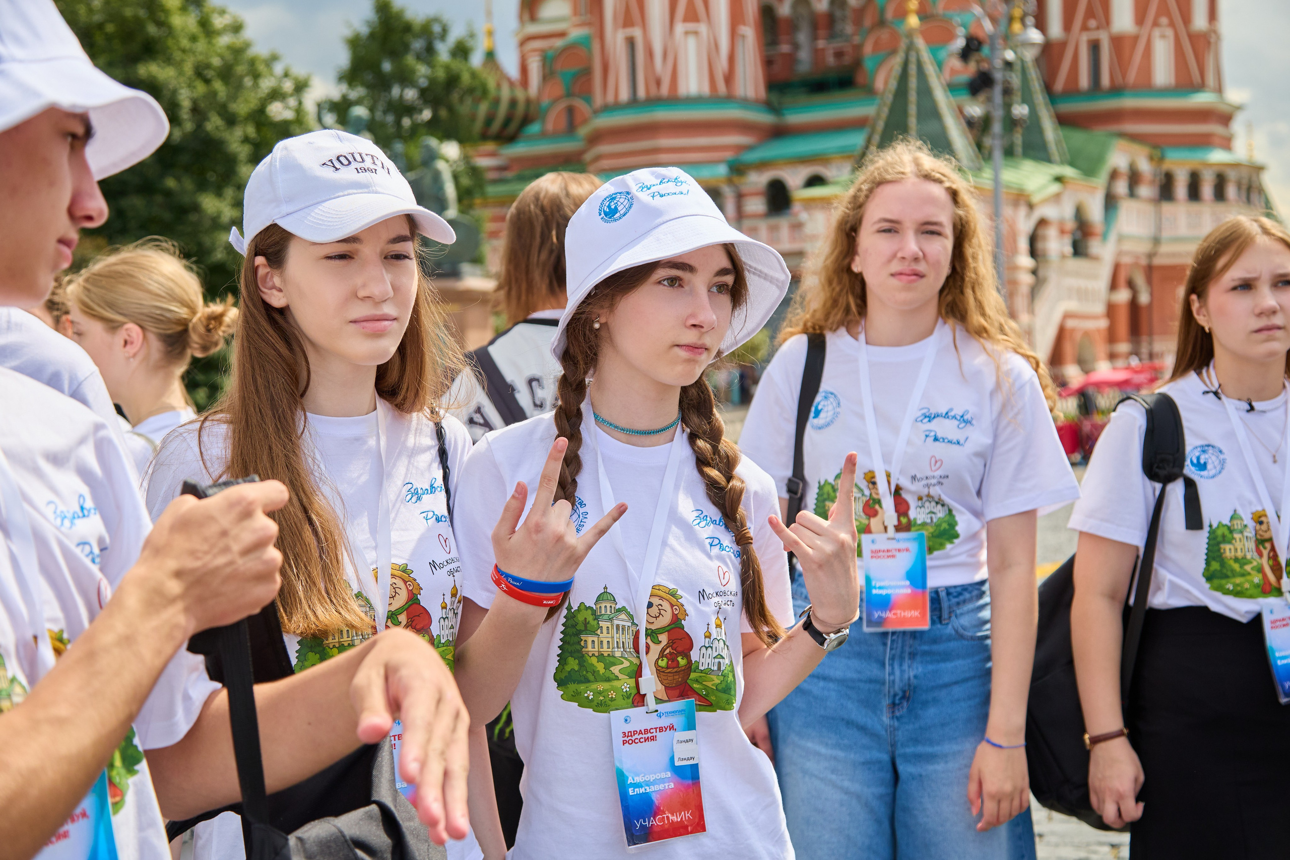 Здравствуй Россия! 2026. Akhmedov Team × Medoed Production — фото и видеопродакшен для мероприятий