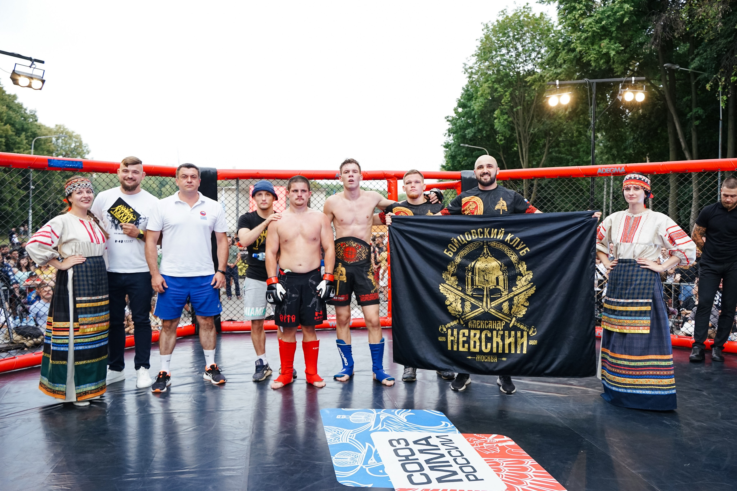 Вечер боев в ЦПКиО. Фотограф Надежда Погребняк | Рязань | Москва