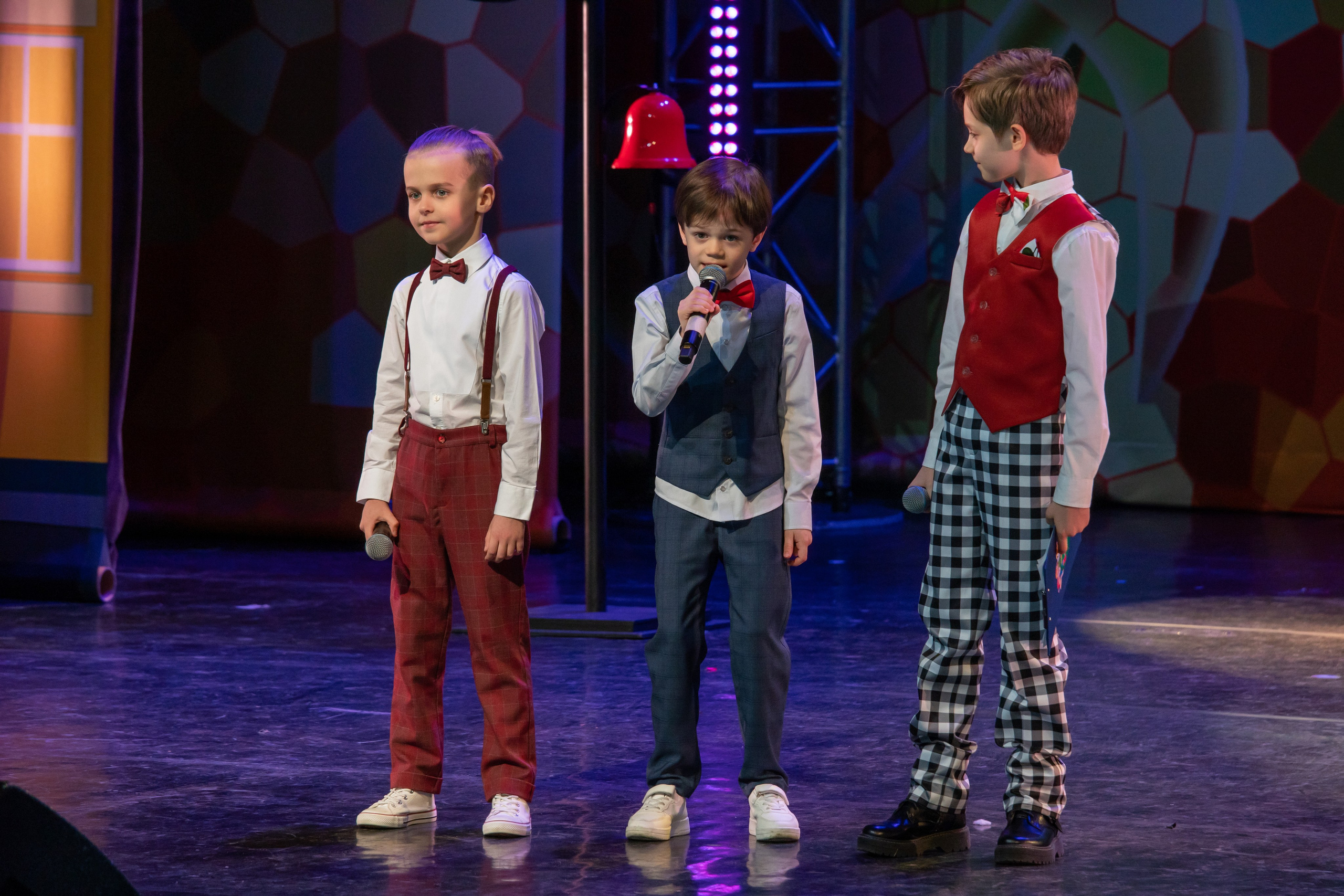 Съёмка концерта для Домисольки, большой концертный зал Космос. «Студия DRONAVT`s» — видеосъёмка и фотография г. Москва