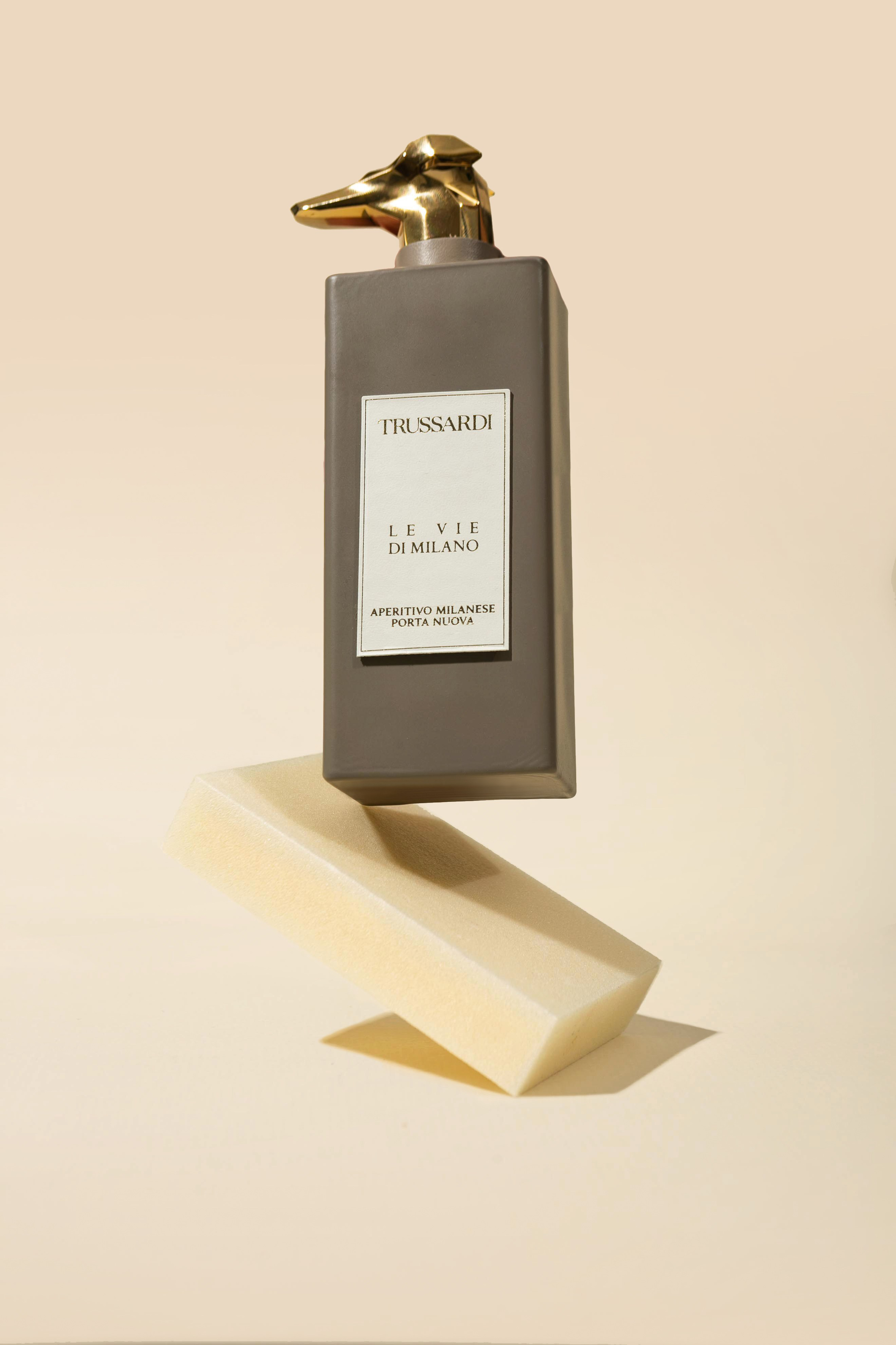 Фотосъемка парфюмерии для социальных сетей в Смоленске. Фотограф | Михаил Буш Смоленск