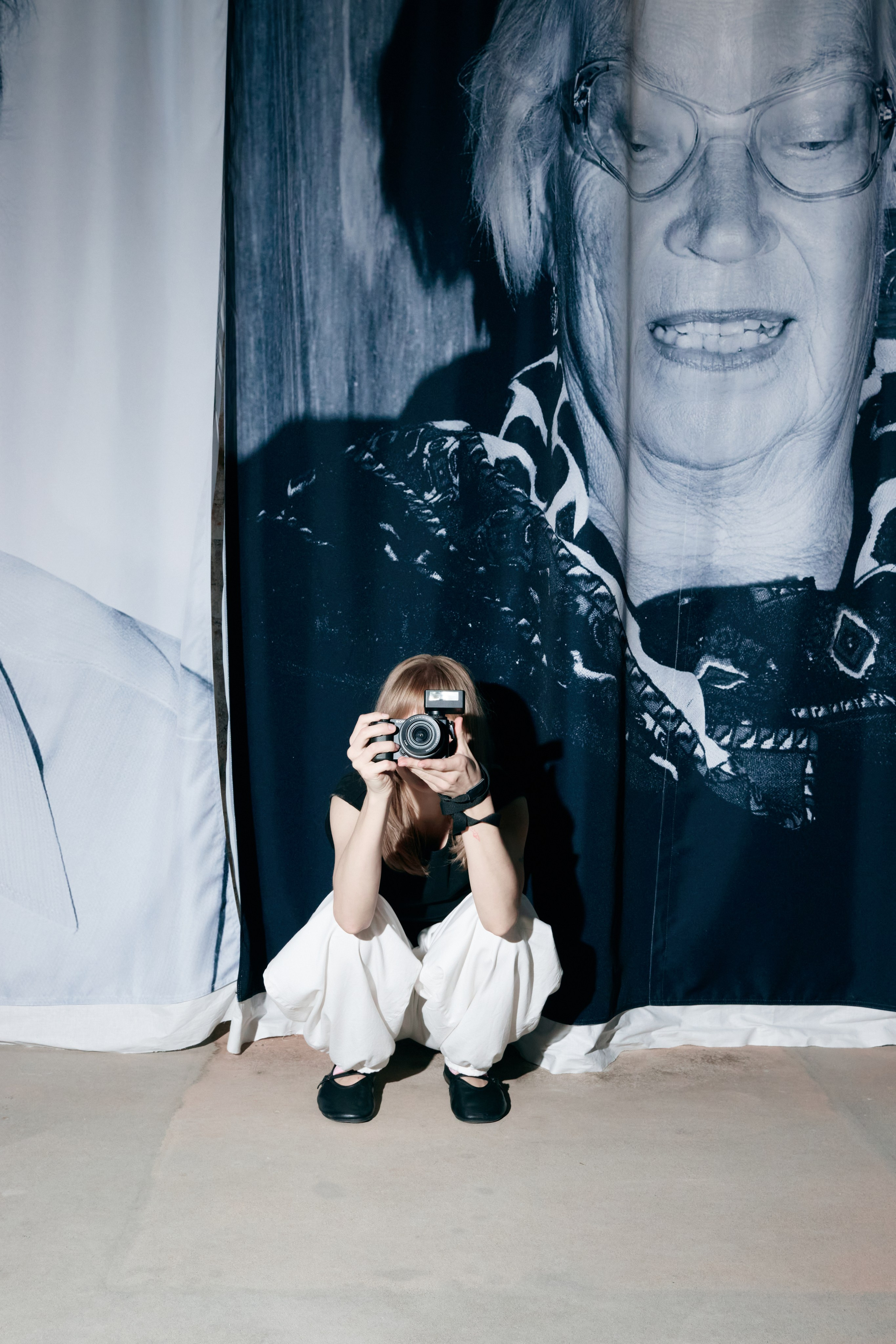 Hideout | I get hotter everyday. Can't wait for tomorrow. Лера Смирнова. Фотограф Михаил Николаев