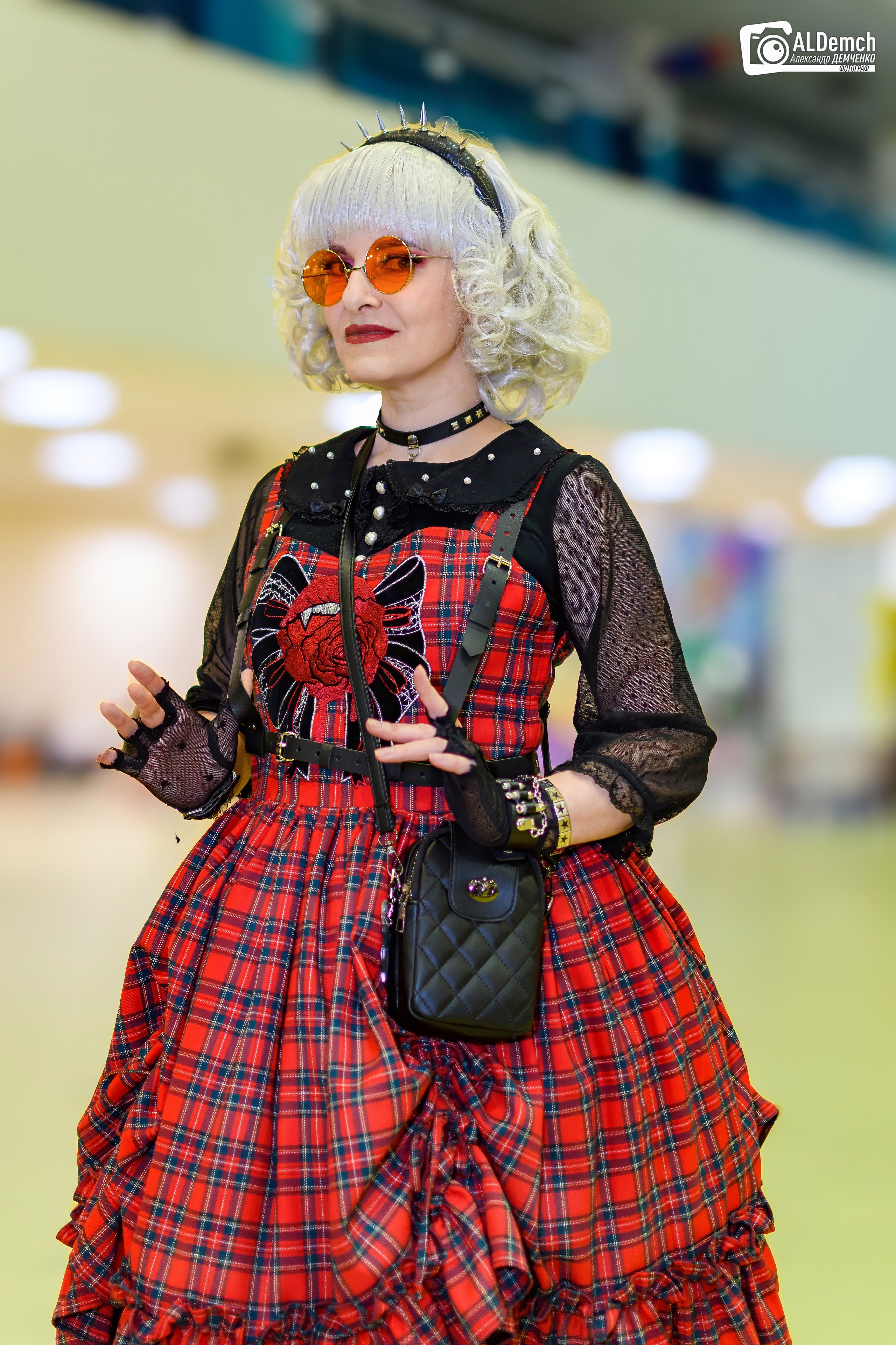 Аниме картинки персонажей и косплей фото в России Москве