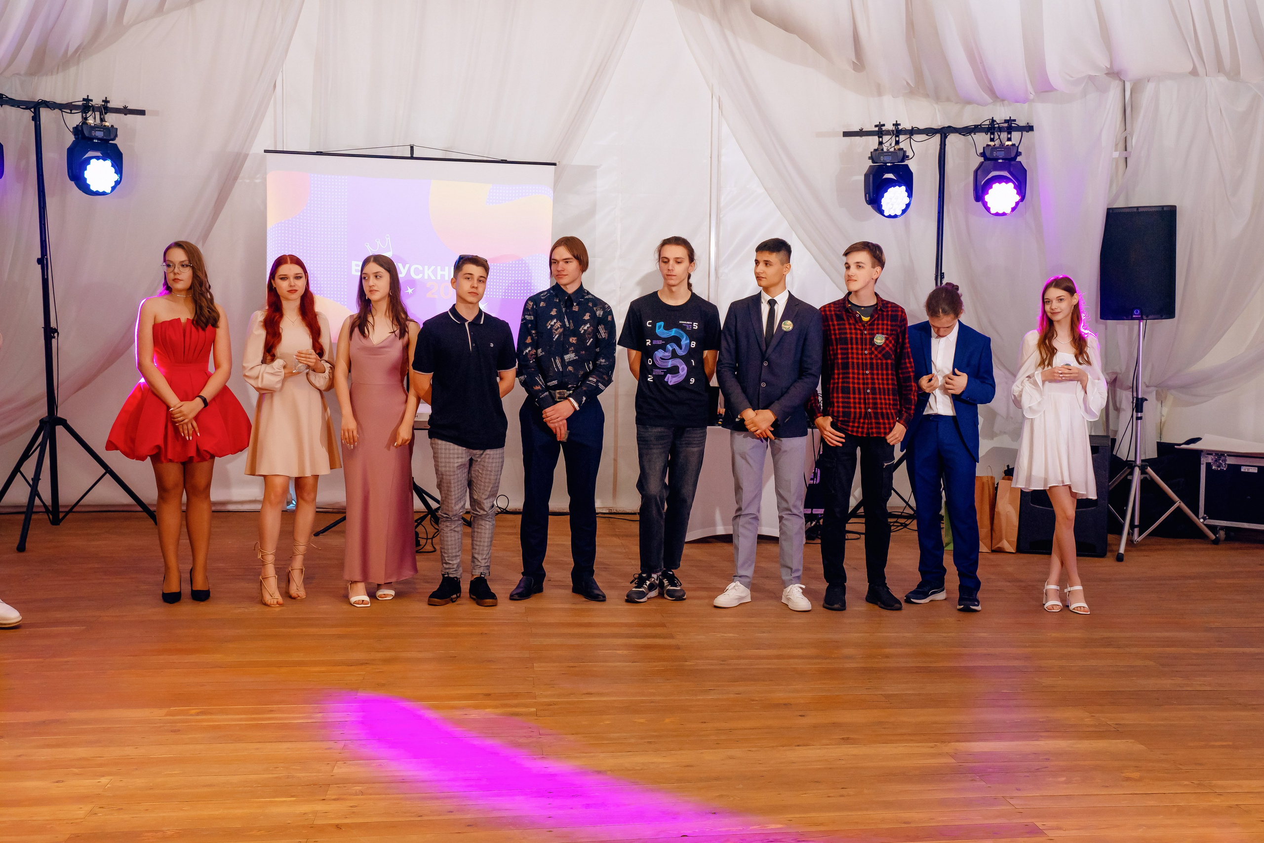 Выпускной 11 класс. Фотограф Ким Наталья в Красноярске