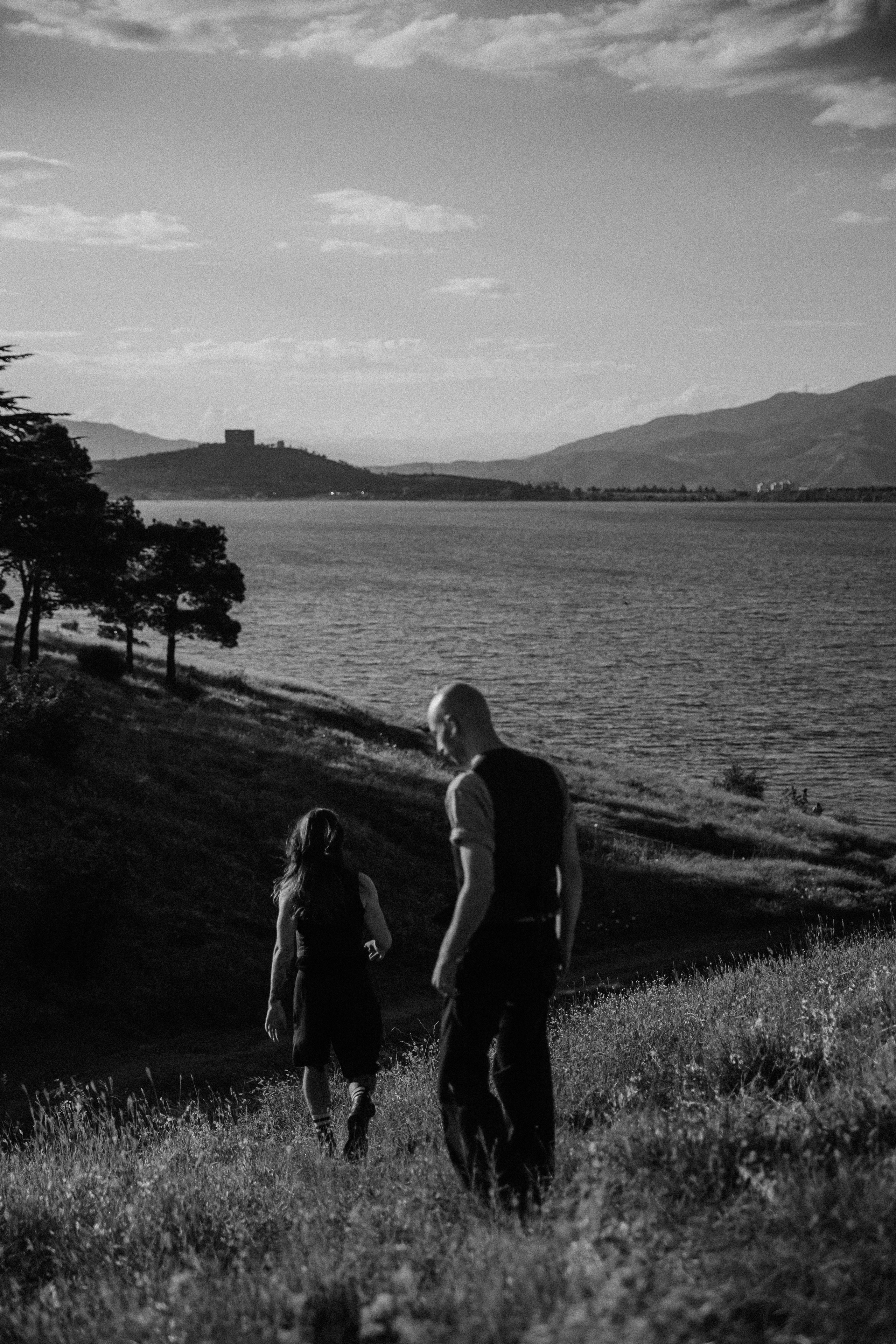 Парная сфотосессия в Грузии Тбилиси два парня нетрадиционная. Свадебный фотограф Грузия Тбилиси