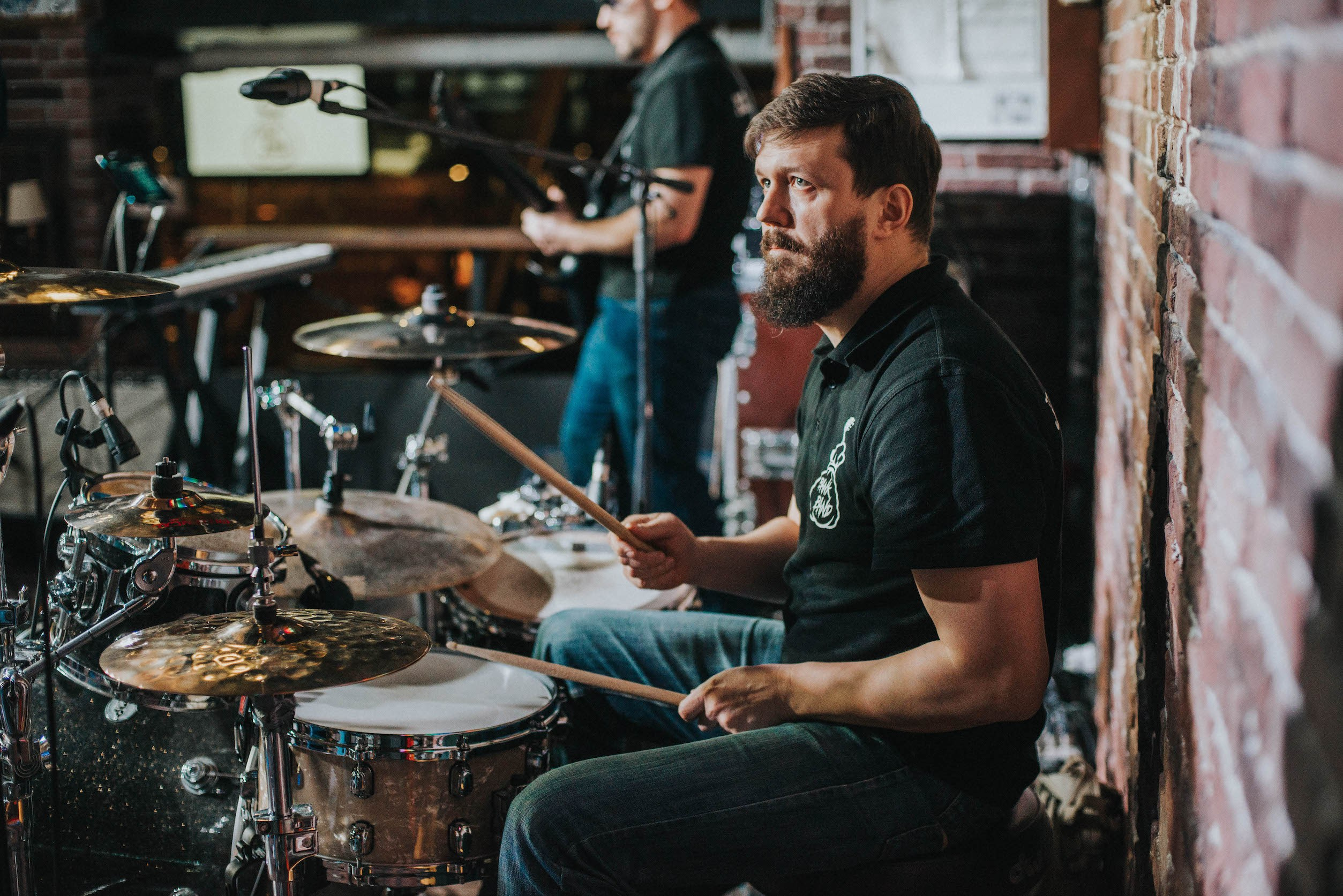 LifePub 16.03.2022. Московская кавер-группа BankBand