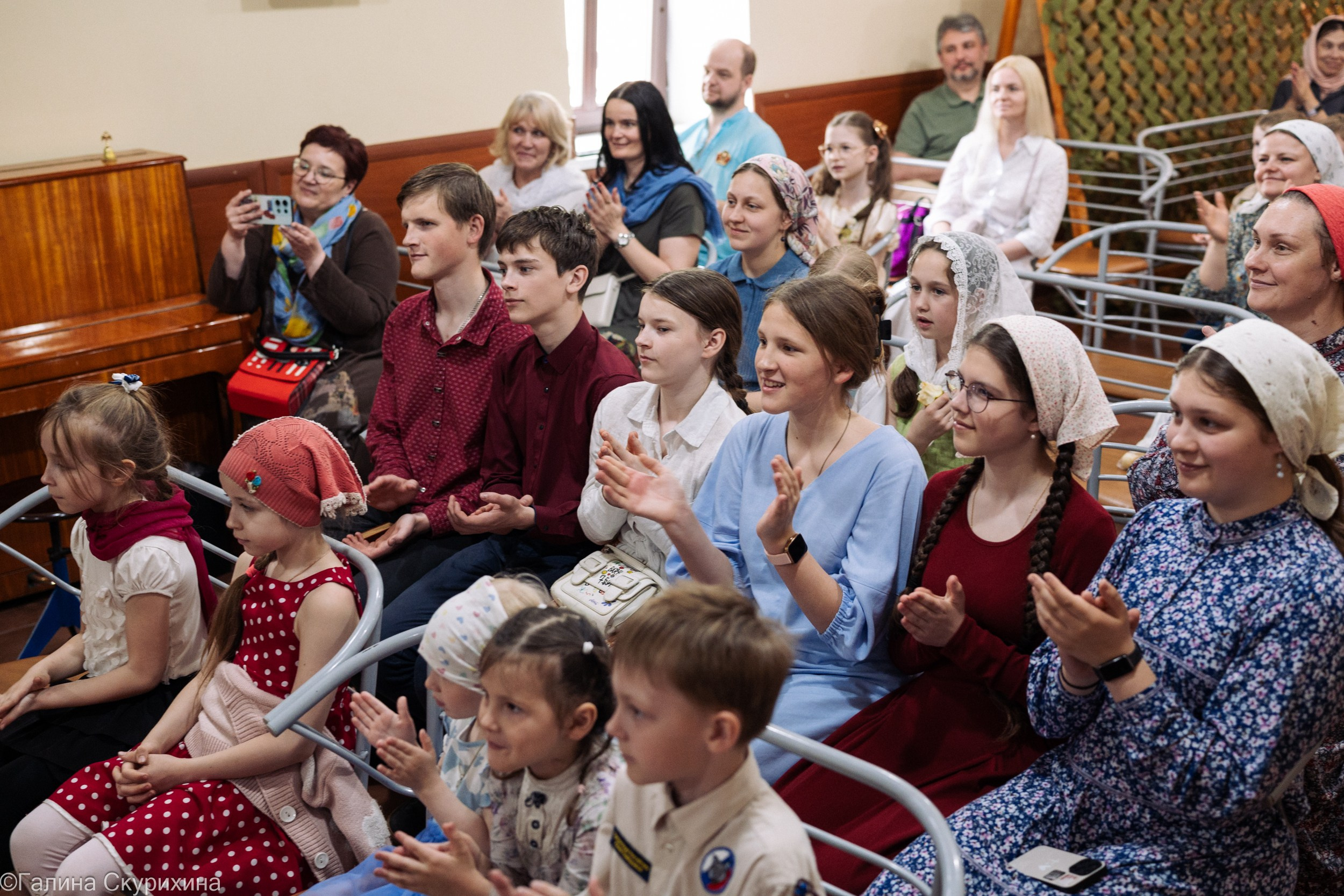 Праздник «Чтобы помнили…». Ребята детского дома «Ровесник». Семейный детский фотограф на крещение, венчание в Иваново Галина Скурихина