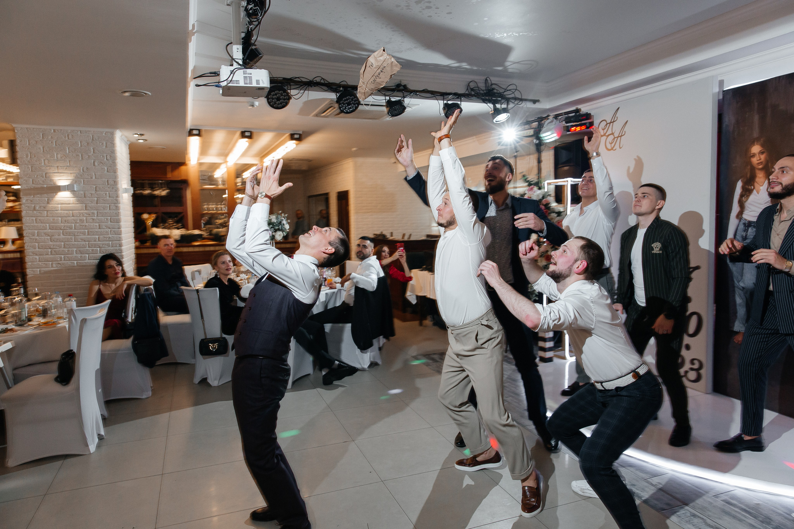 Свадьба Альберта и Алсу — бутик и O2. Свадебный фотограф в Оренбурге Илья Володьков