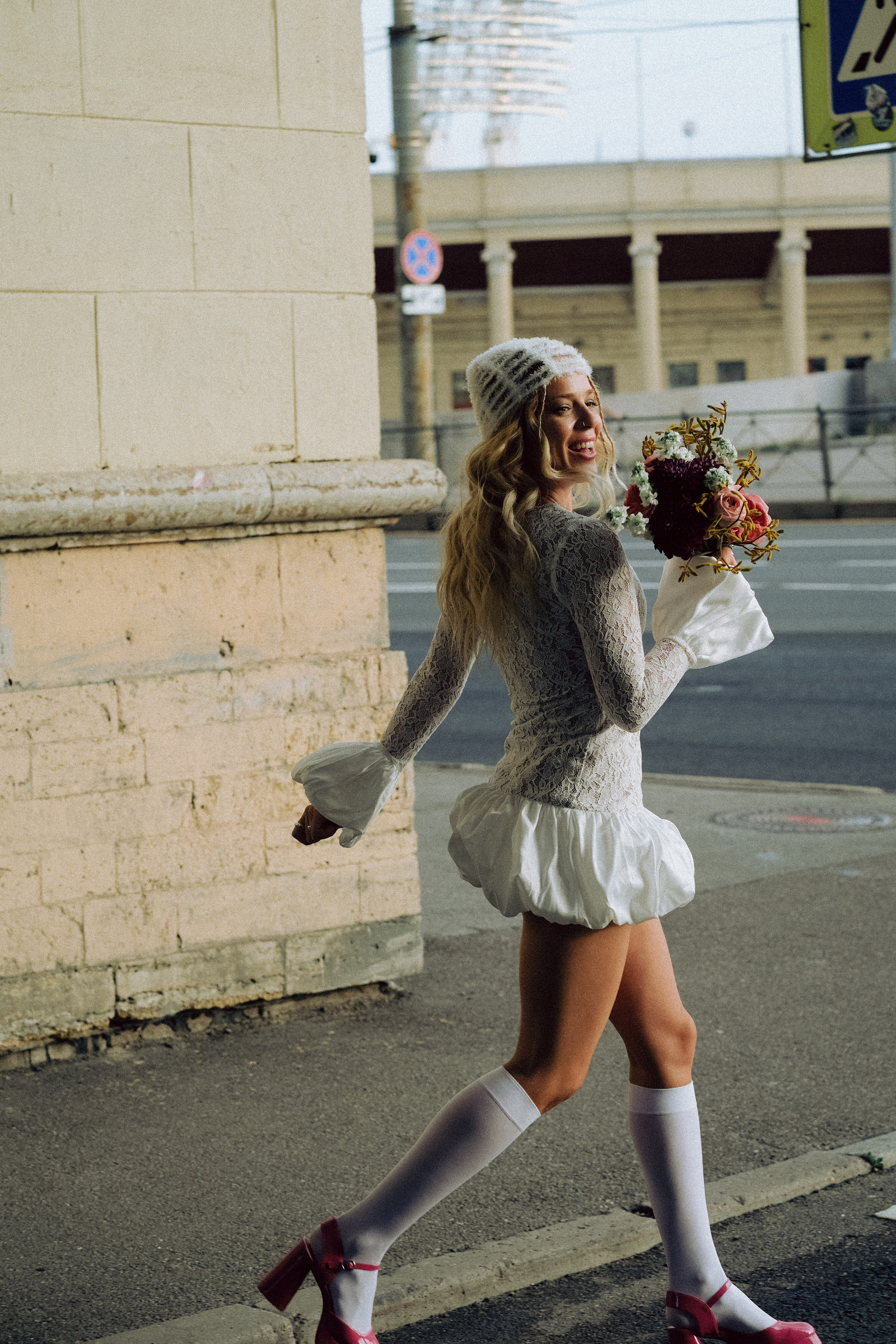 СВАДЕБНАЯ СЬЕМКА С КАБРИОЛЕТОМ В САНТК-ПЕТЕРБУРГЕ НА ПЕТРОГРАДКЕ В ОТЕЛЕ ПАНОРАМИКА. Профессиональный фотограф, Санкт-Петербург — Виктория Богомолова