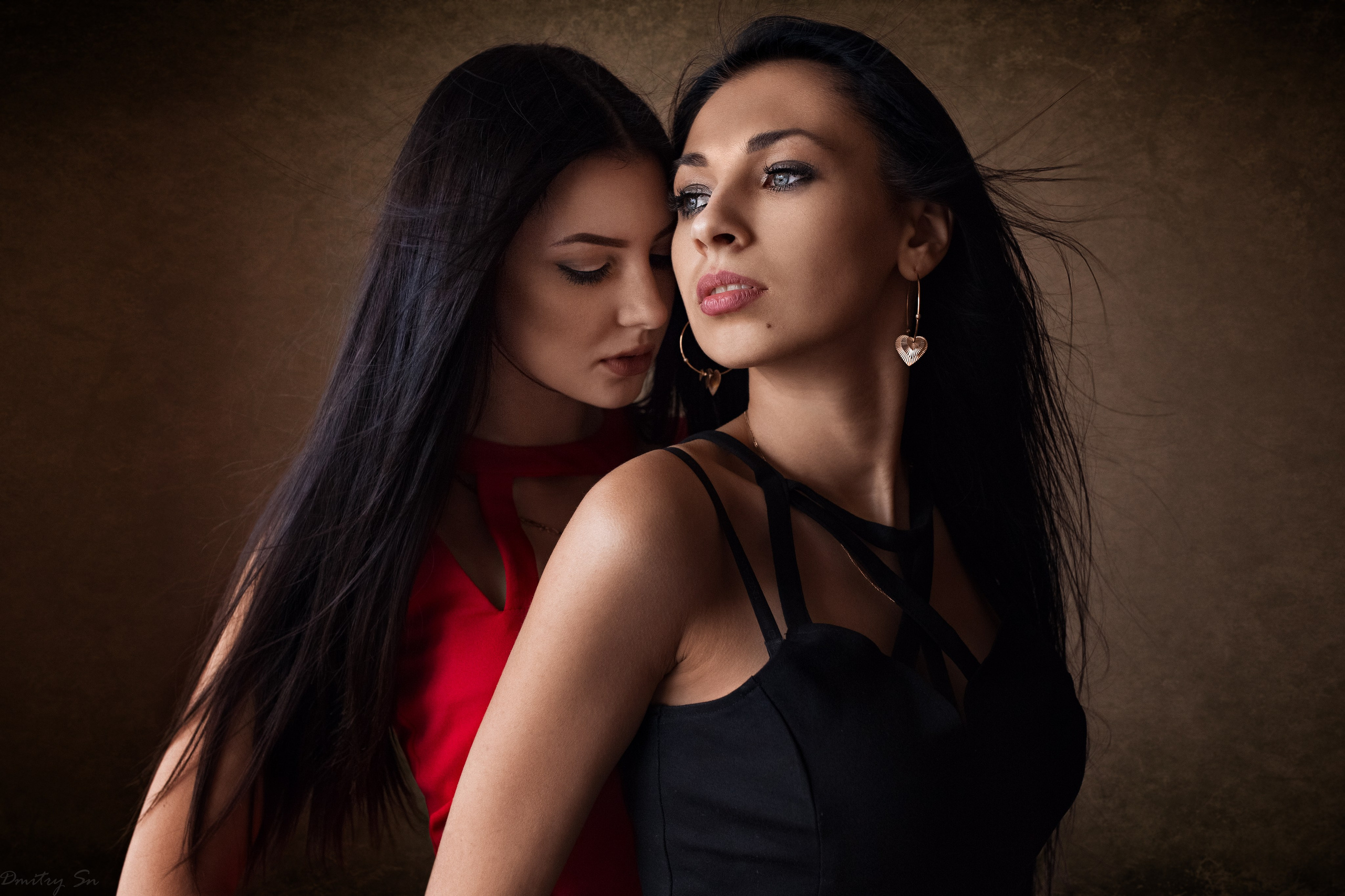 Зимняя фотосъемка в парке и портреты у окна с Викторией и Кристиной в формате для «себя»