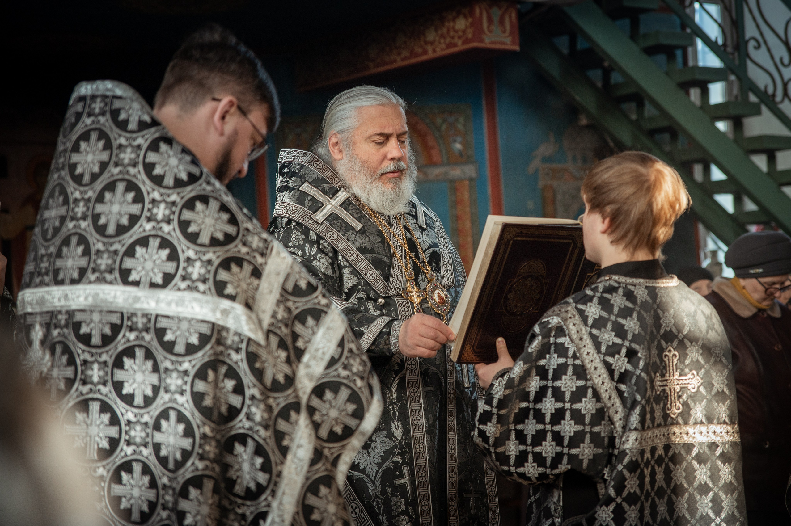 Преждеосвящение Даров. Храм Серафима Саровского. Церковный, семейный и репортажный фотограф Волгоград, Волжский