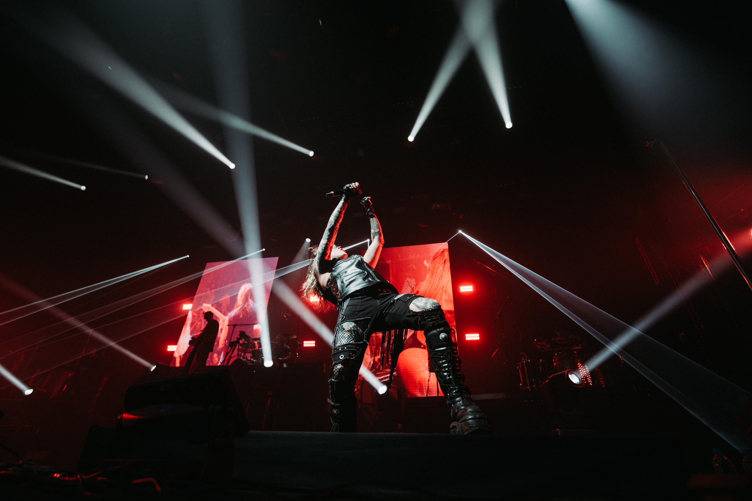 NEVERLOVE. Игорь Богатов — фотограф