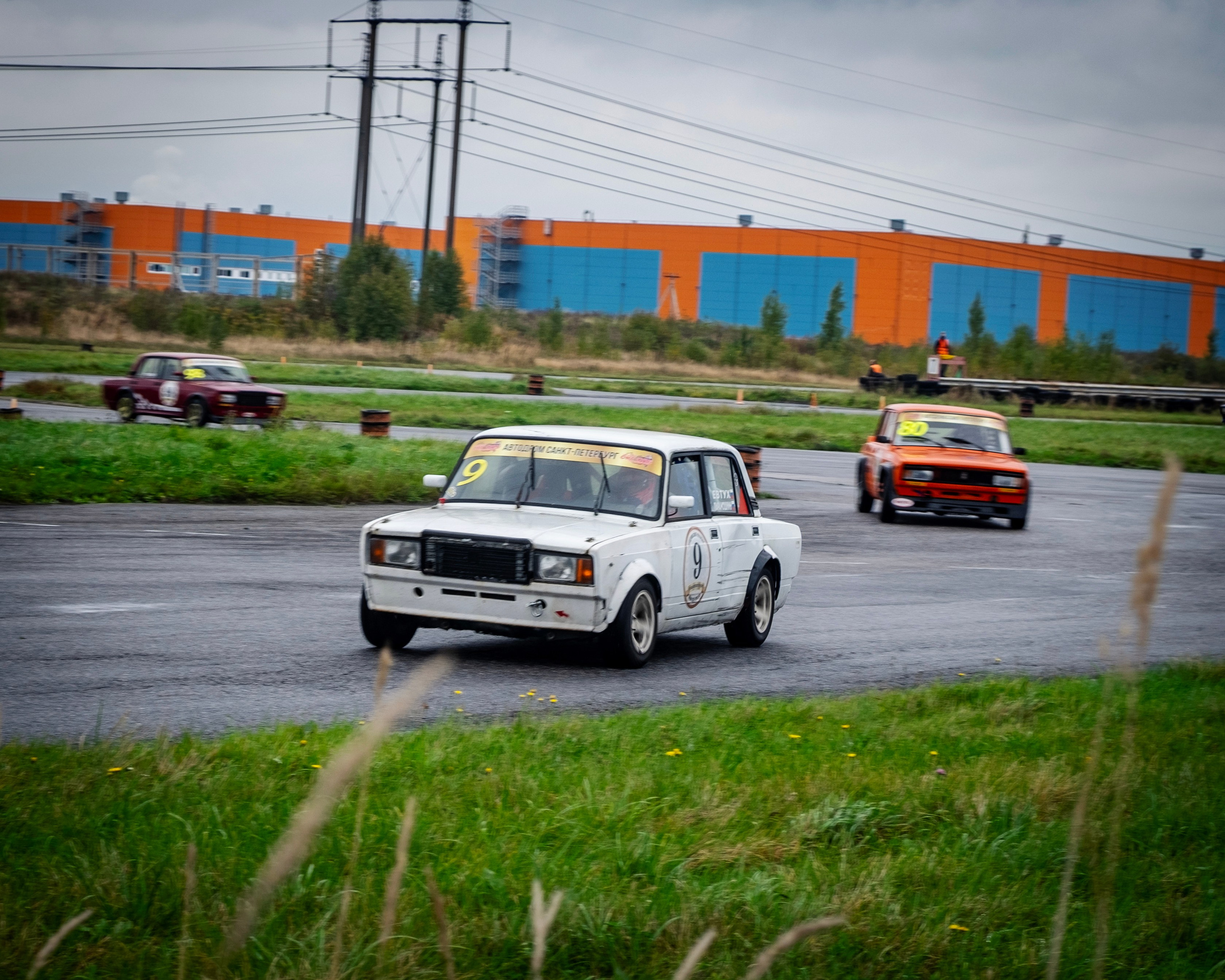AUTODROM FEST 21.09.25. Автомобильные фотографии и рисунки в Санкт-Петербурги Пашков Дмитрий