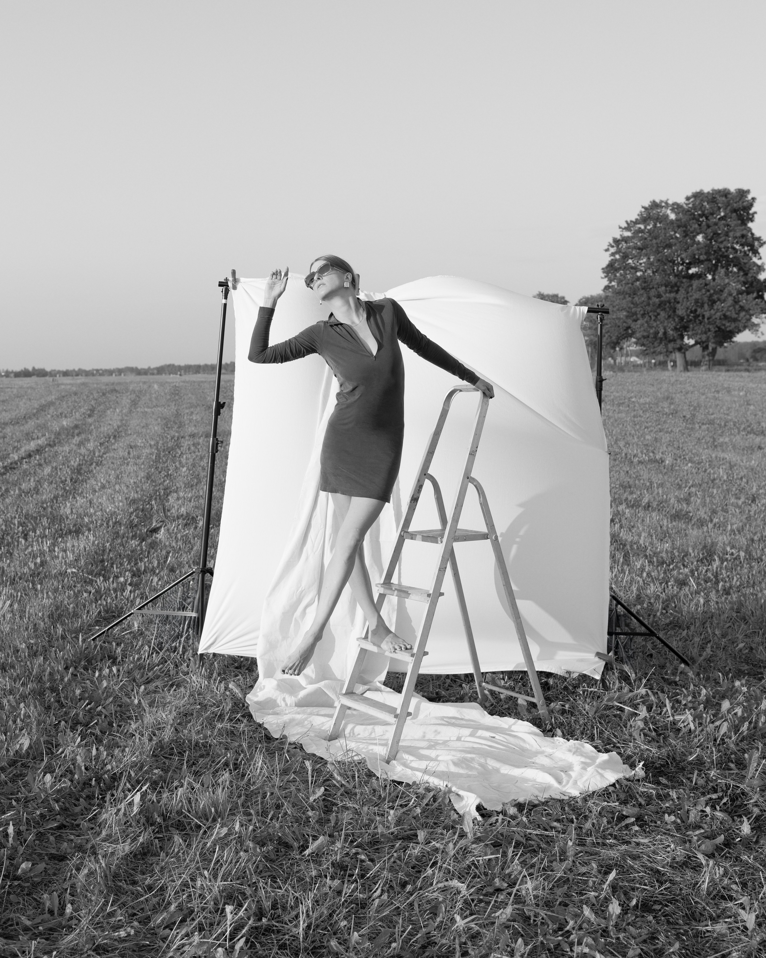 Фотопрогулка в поле летом. Фотограф в Санкт-Петербурге Вагнер Юлия