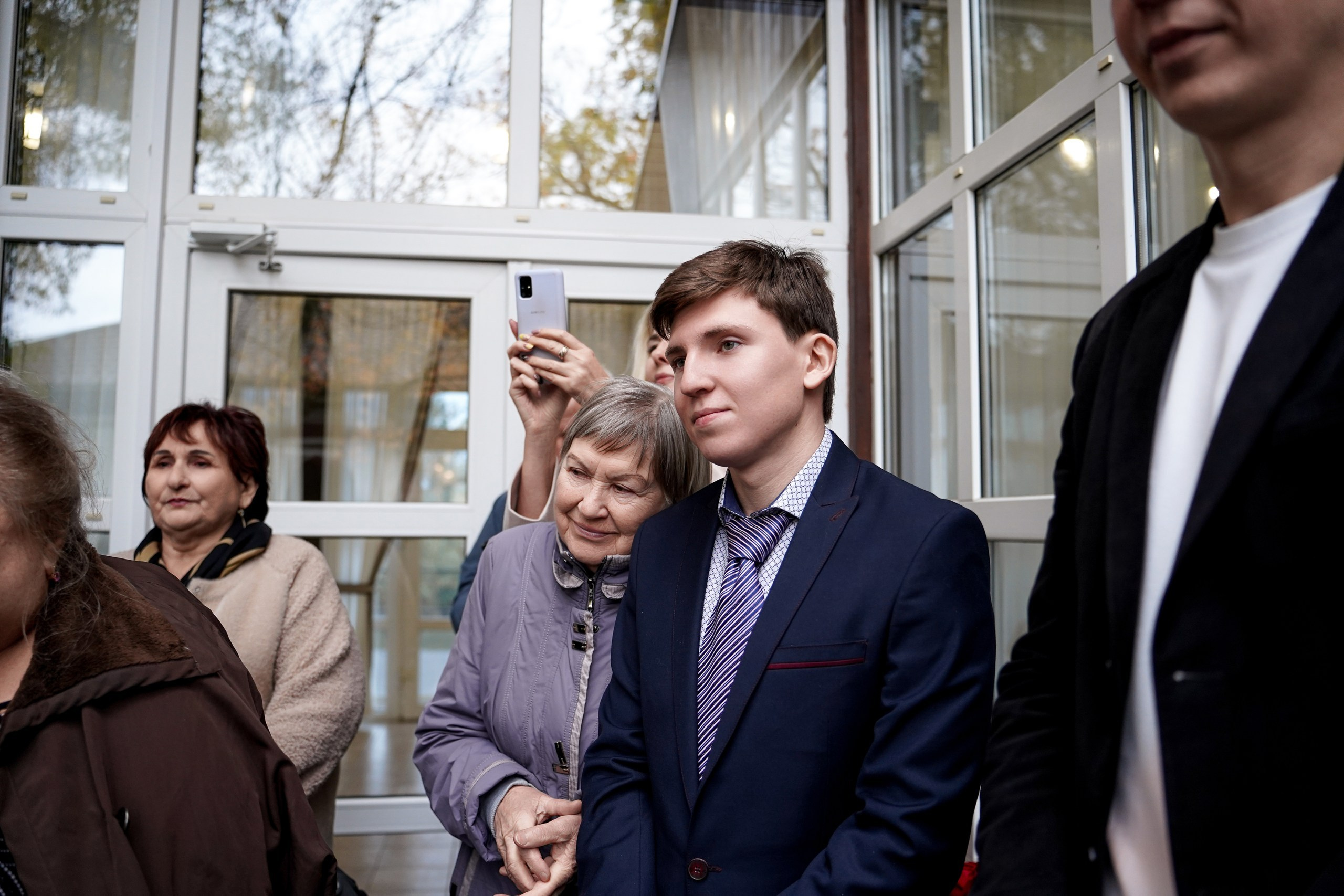 Свадебная фотосессия «4 часа». Отель Резиденция в Ростове-на-Дону. Кадры молодоженов на природе. Фотосессия банкета 1 час. Свадебный фотограф в Ростове-на-Дону. Таинство Крещения и Венчания, семейные фотосессии. Алёна Чёботова