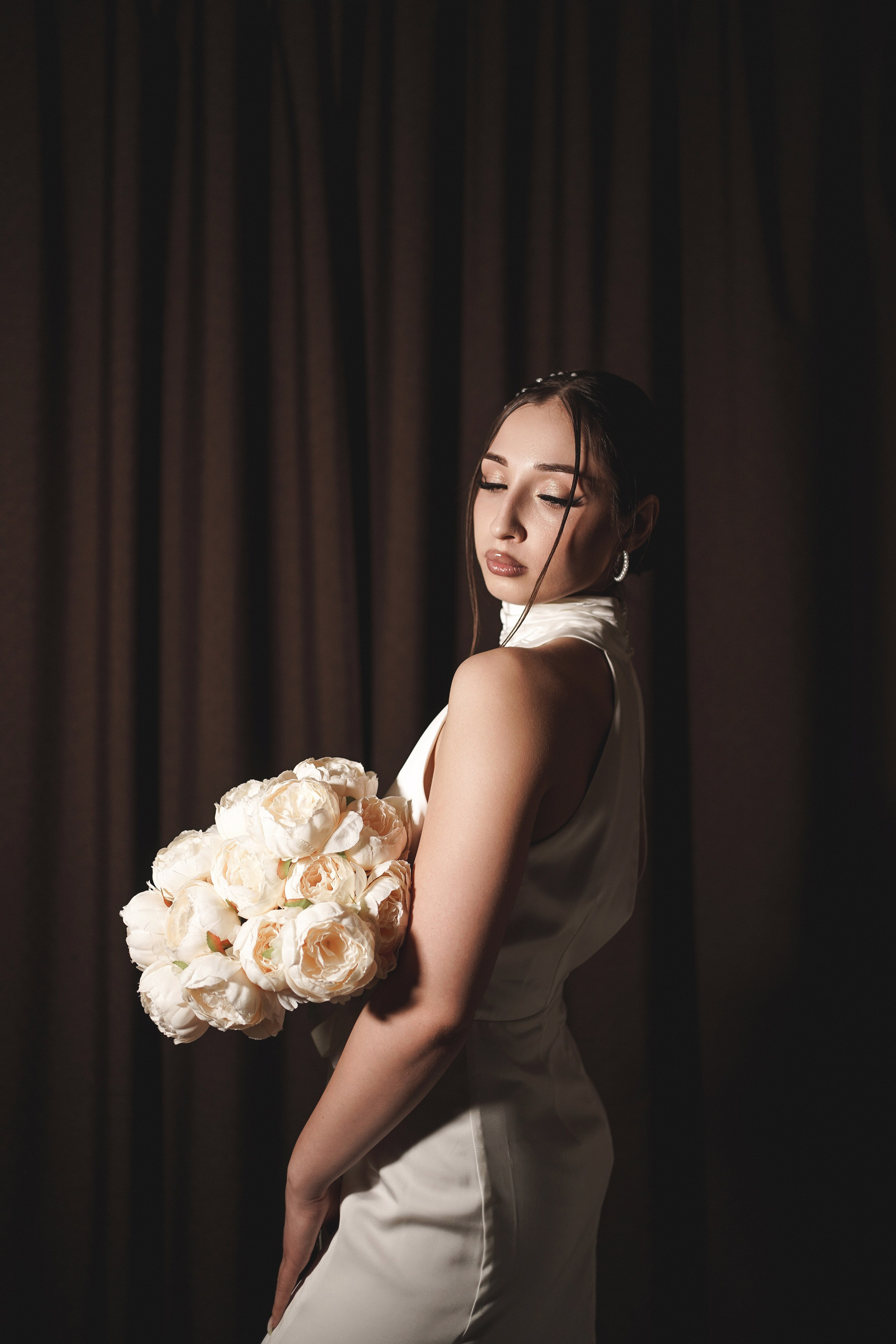 Свадебная фотосессия в Ростове-на-Дону. Фотосессия в отеле Арка, Хаятт, Рэдиссон, Бутик 39, Резиденция и другие. Фотограф Алёна Чёботова. Свадебный фотограф в Ростове-на-Дону. Таинство Крещения и Венчания, семейные фотосессии. Алёна Чёботова