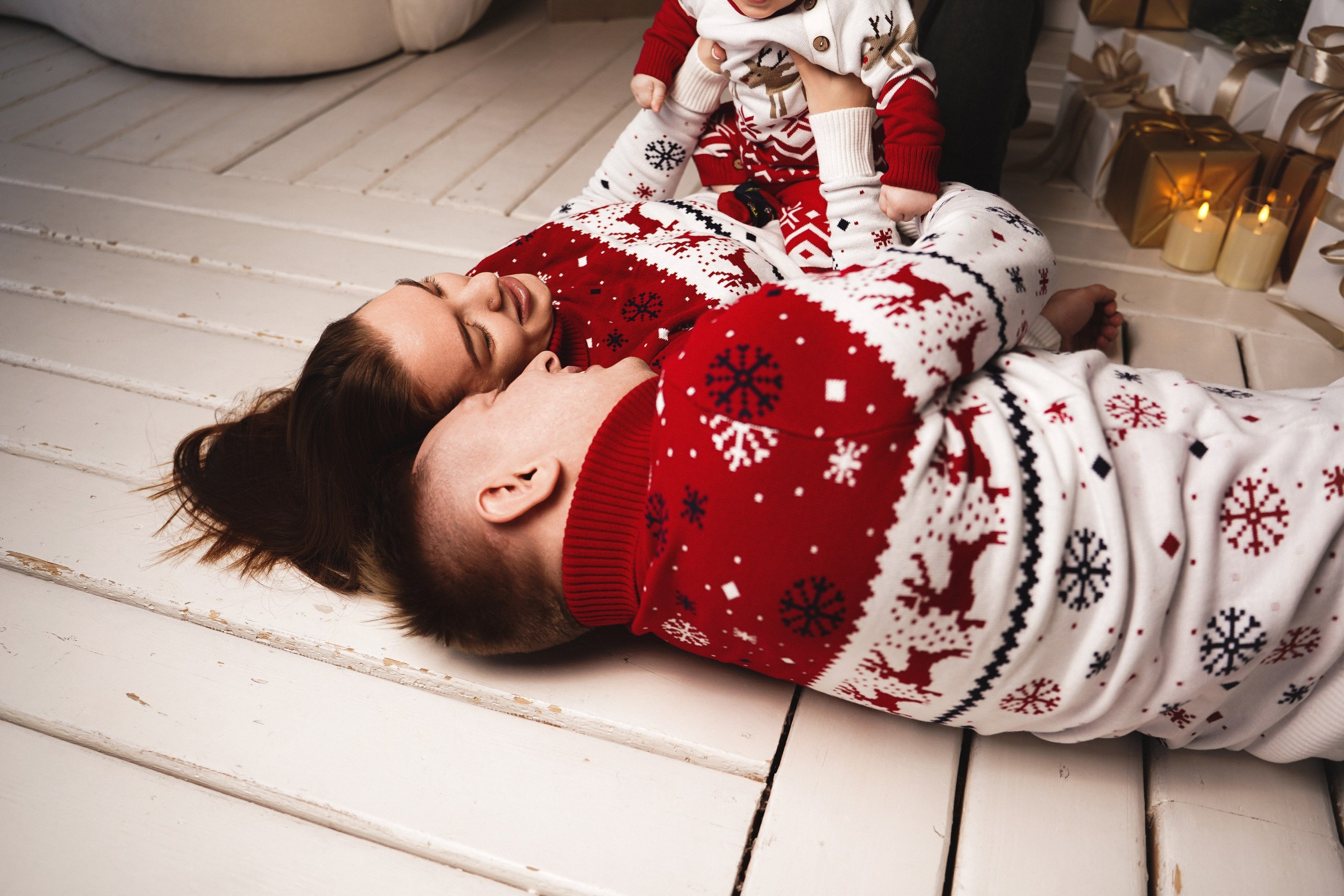 Семейная фотосессия в студии Blanc. Свадебный фотограф в Ростове-на-Дону. Таинство Крещения и Венчания, семейные фотосессии. Алёна Чёботова