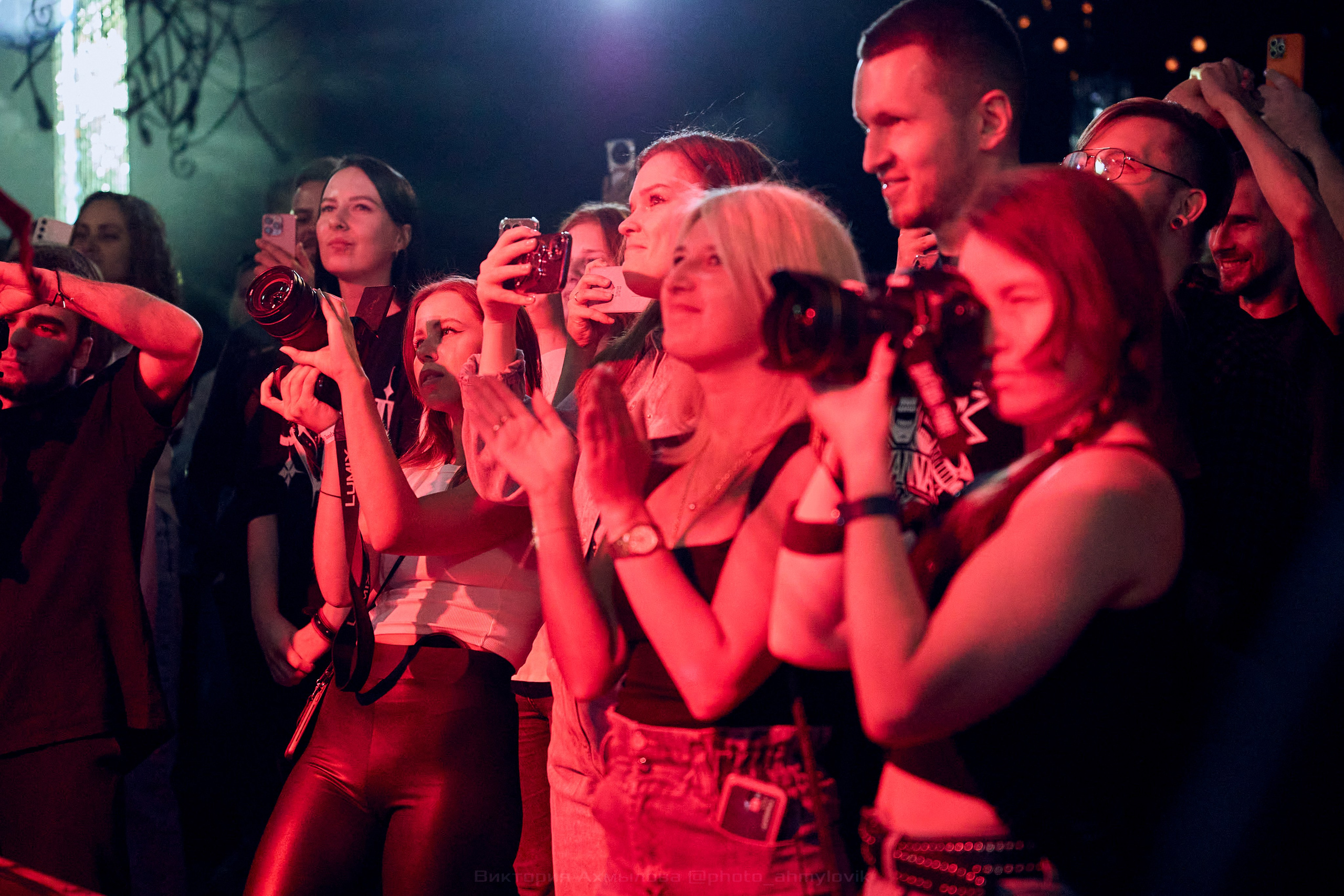 26.06.2024 iOstra 16 Тонн. Виктория Ахмылова. Фотограф в Москве