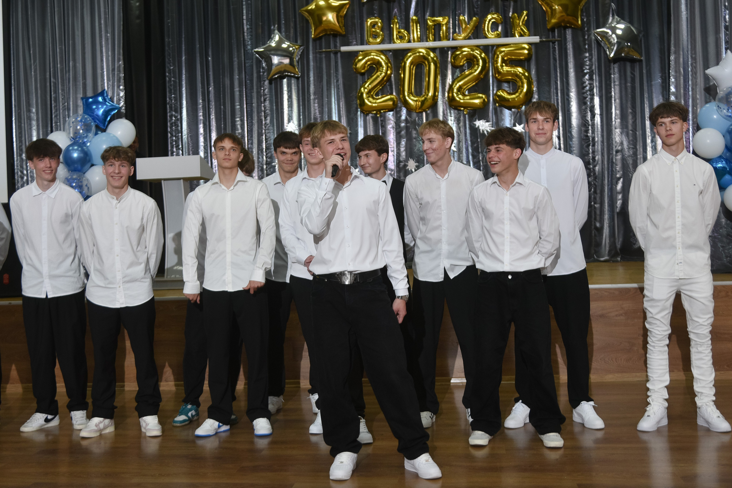 Последний звонок 🔔. Фотограф Олег Юршевич Солигорск Минск