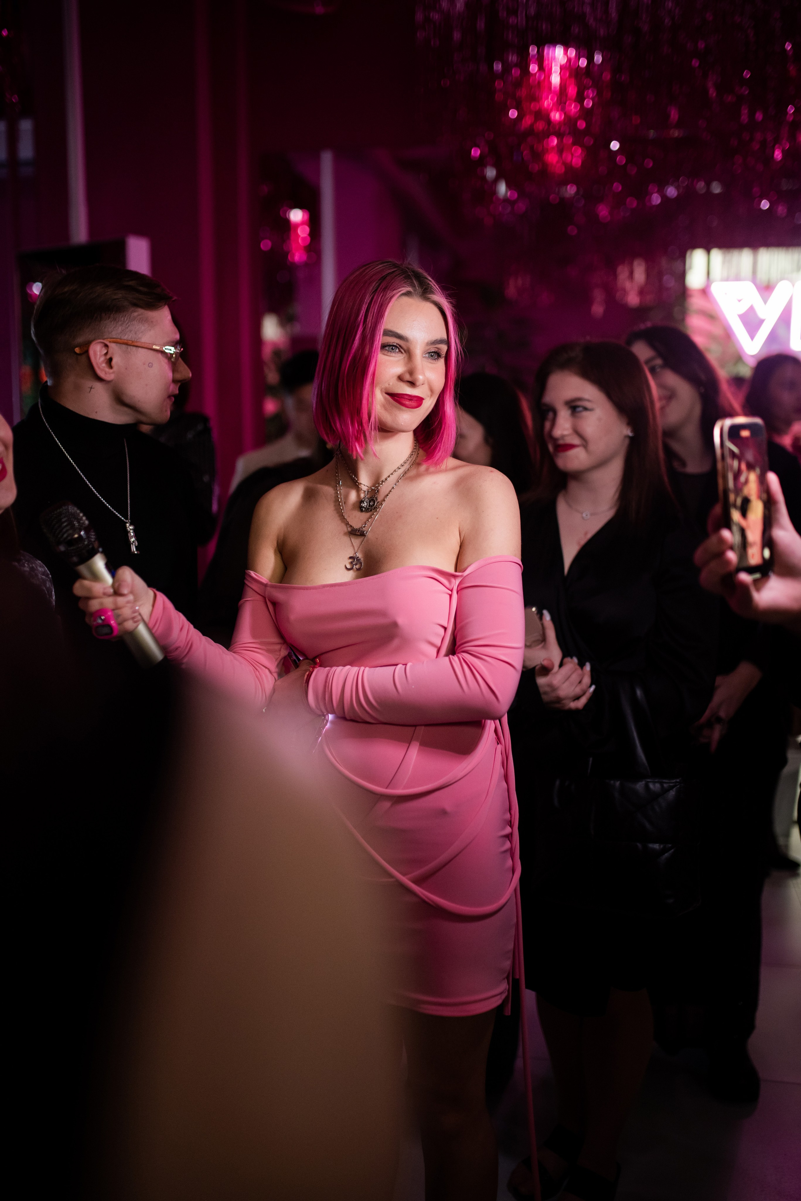 Вечер в студии Vivo tattoo. Алена Братчук репортажный фотограф