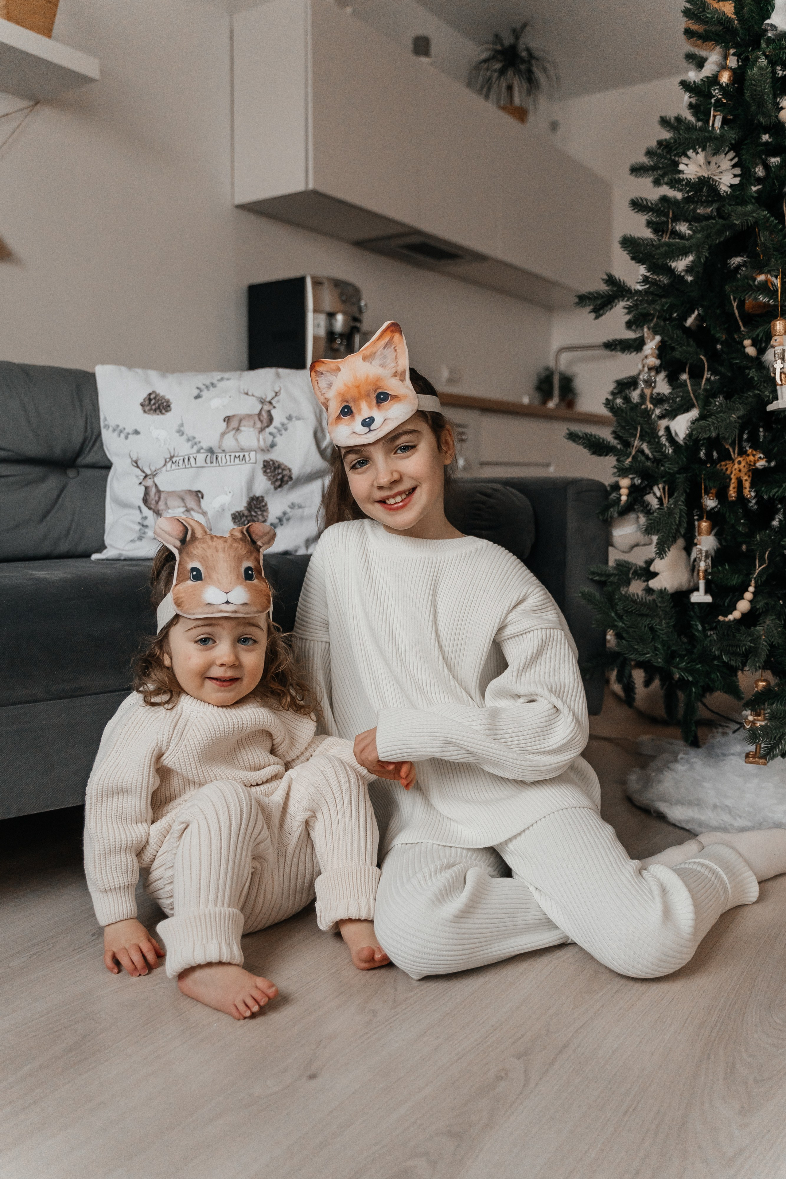 Максим, Катя, Лена и Ева. Волик Мария