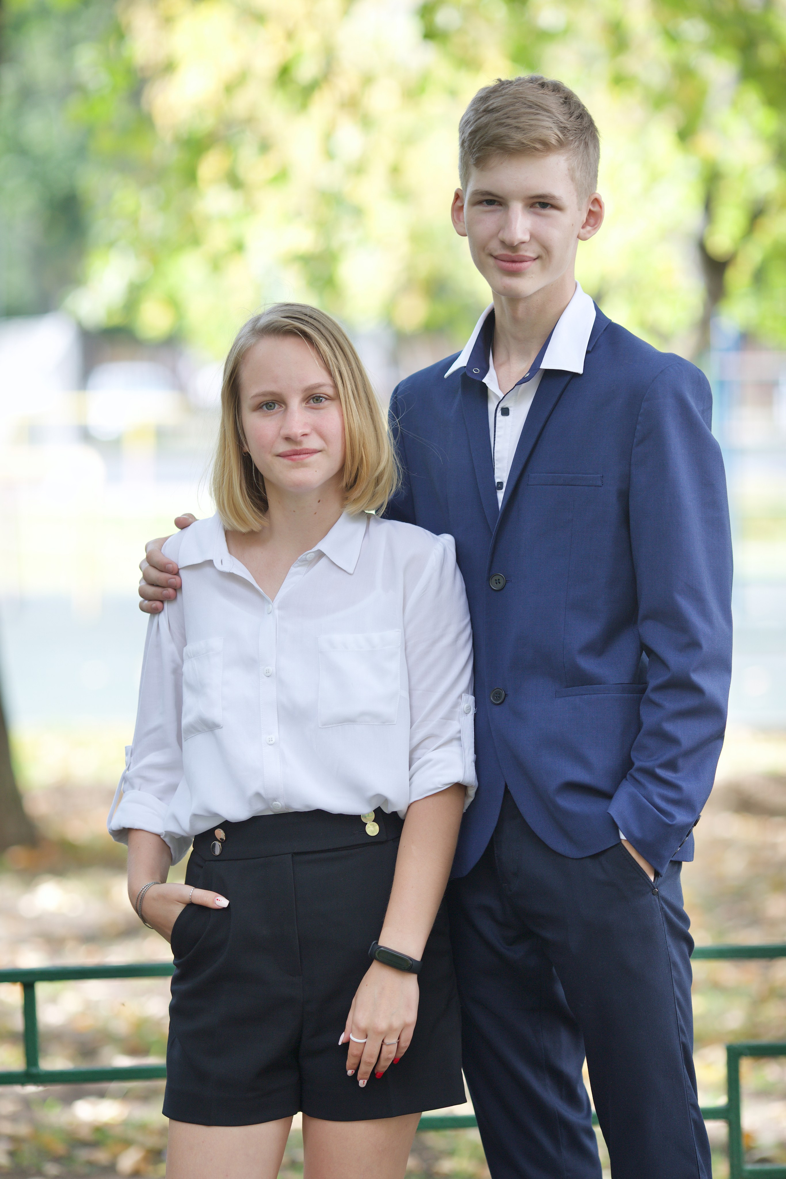 9/11 класс. Групповые фото. Школьные выпускные альбомы в Москве Марина Николаева