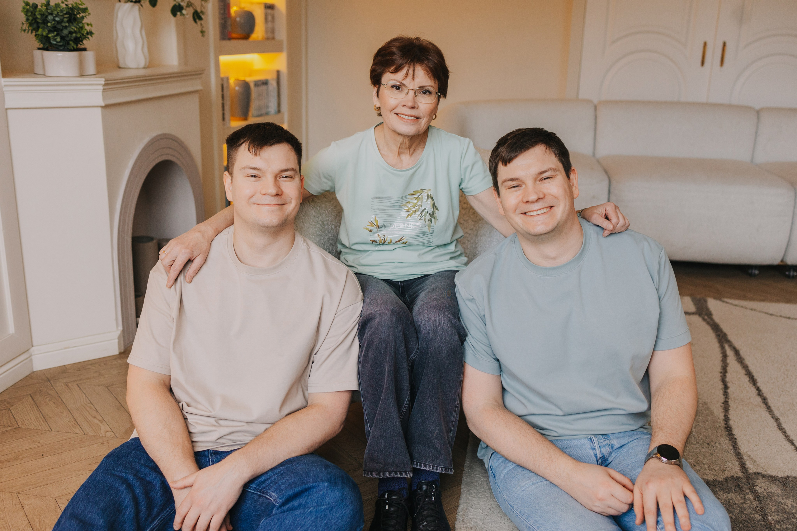 Большая семья. Домашняя фотосессия