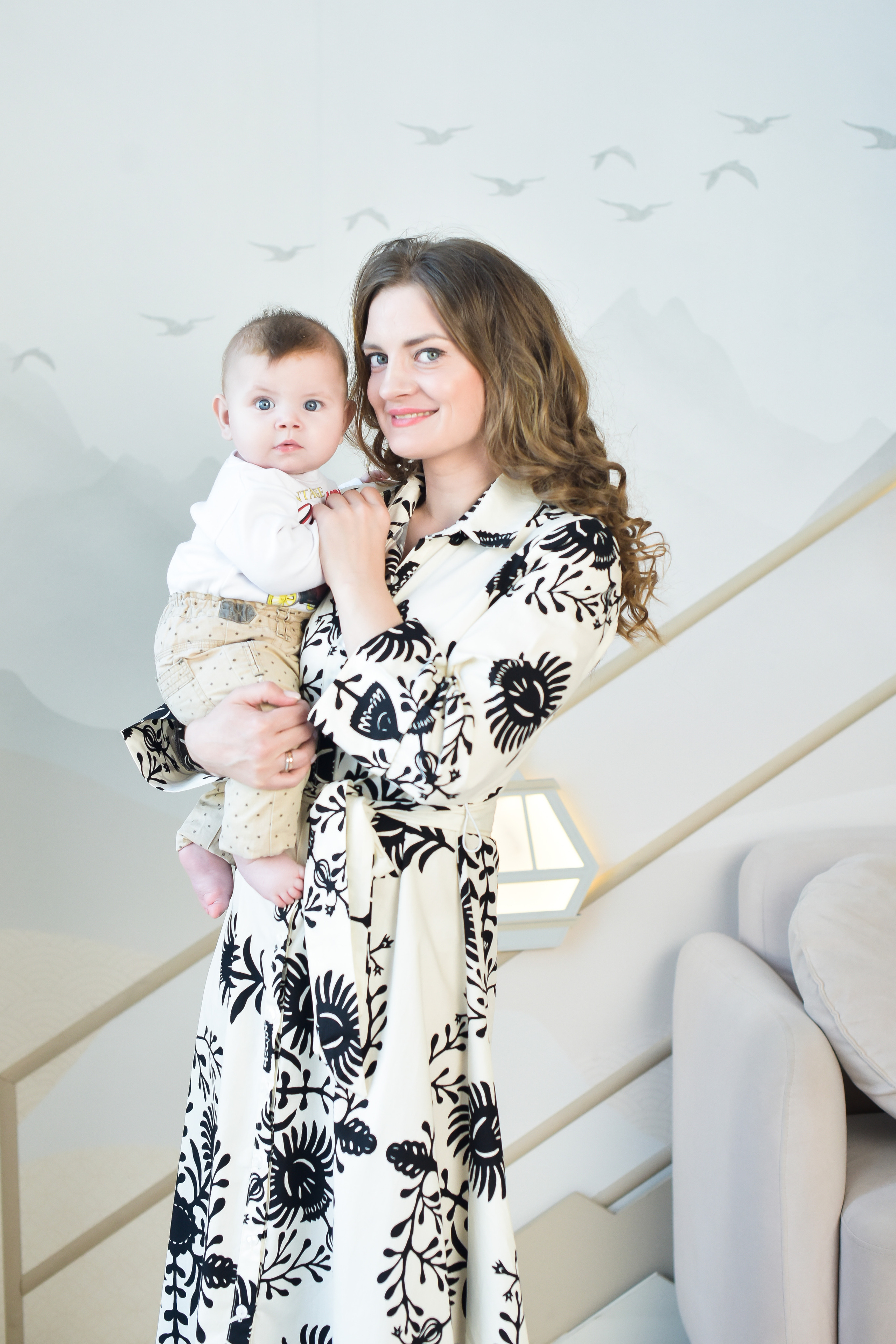 Анжелика и Миша. Полгодика карапузу. Фотограф для бизнесконтента, репортажей и семейного альбома в Москве