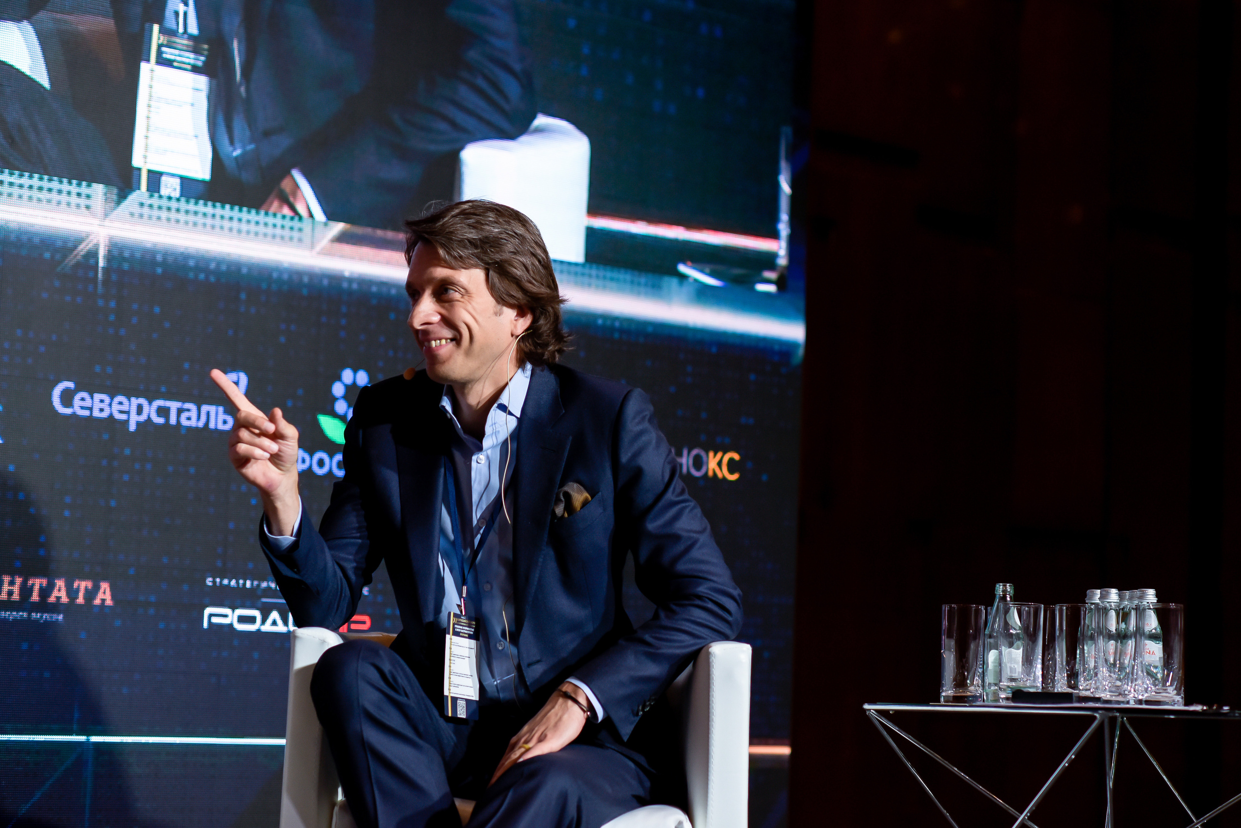 ФОРУМ. Фотограф для бизнесконтента, репортажей и семейного альбома в Москве