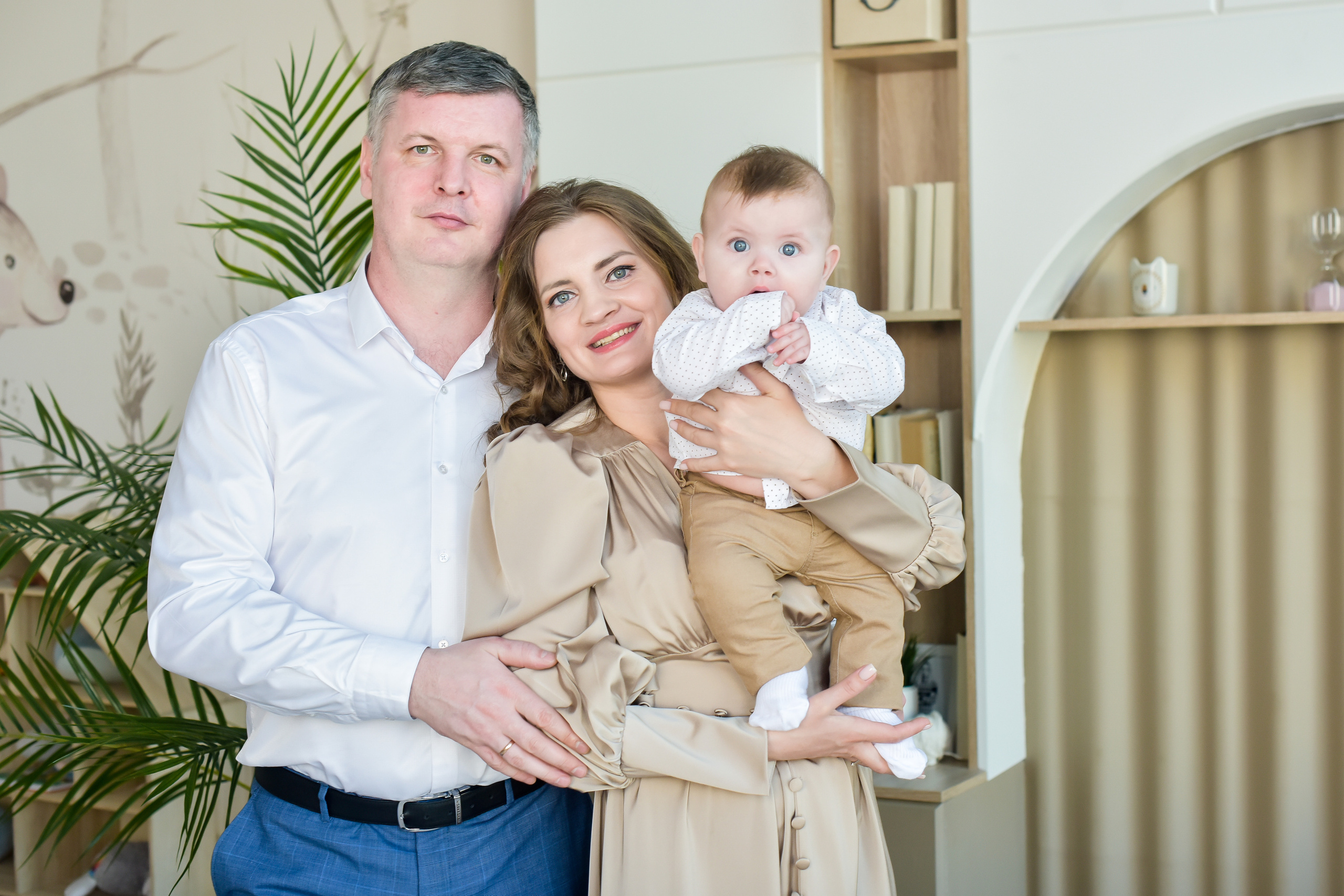 Анжелика и Миша. Полгодика карапузу. Фотограф для бизнесконтента, репортажей и семейного альбома в Москве