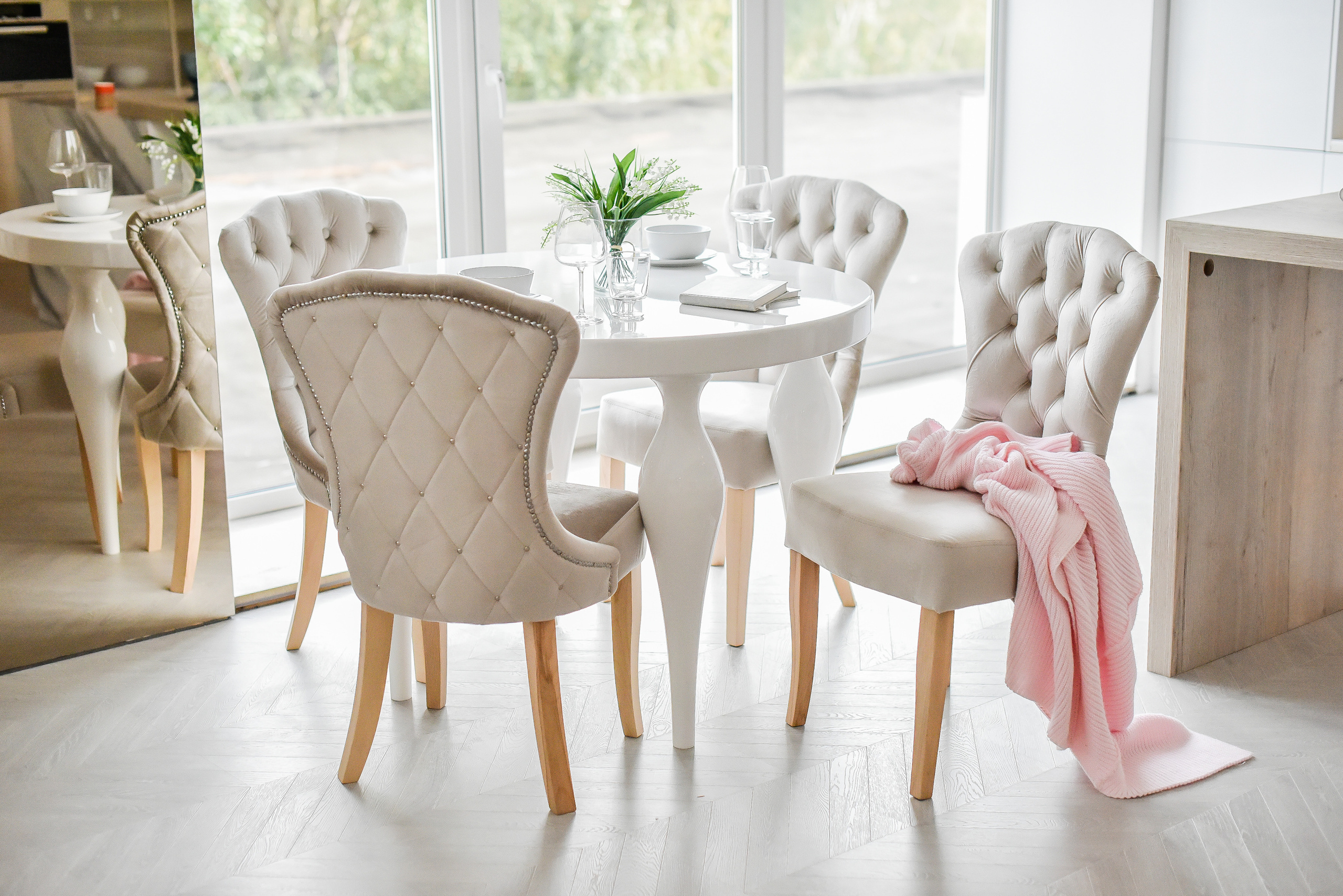 Фотосъмка для мебельного шоу-рума. Фотограф для бизнесконтента, репортажей и семейного альбома в Москве